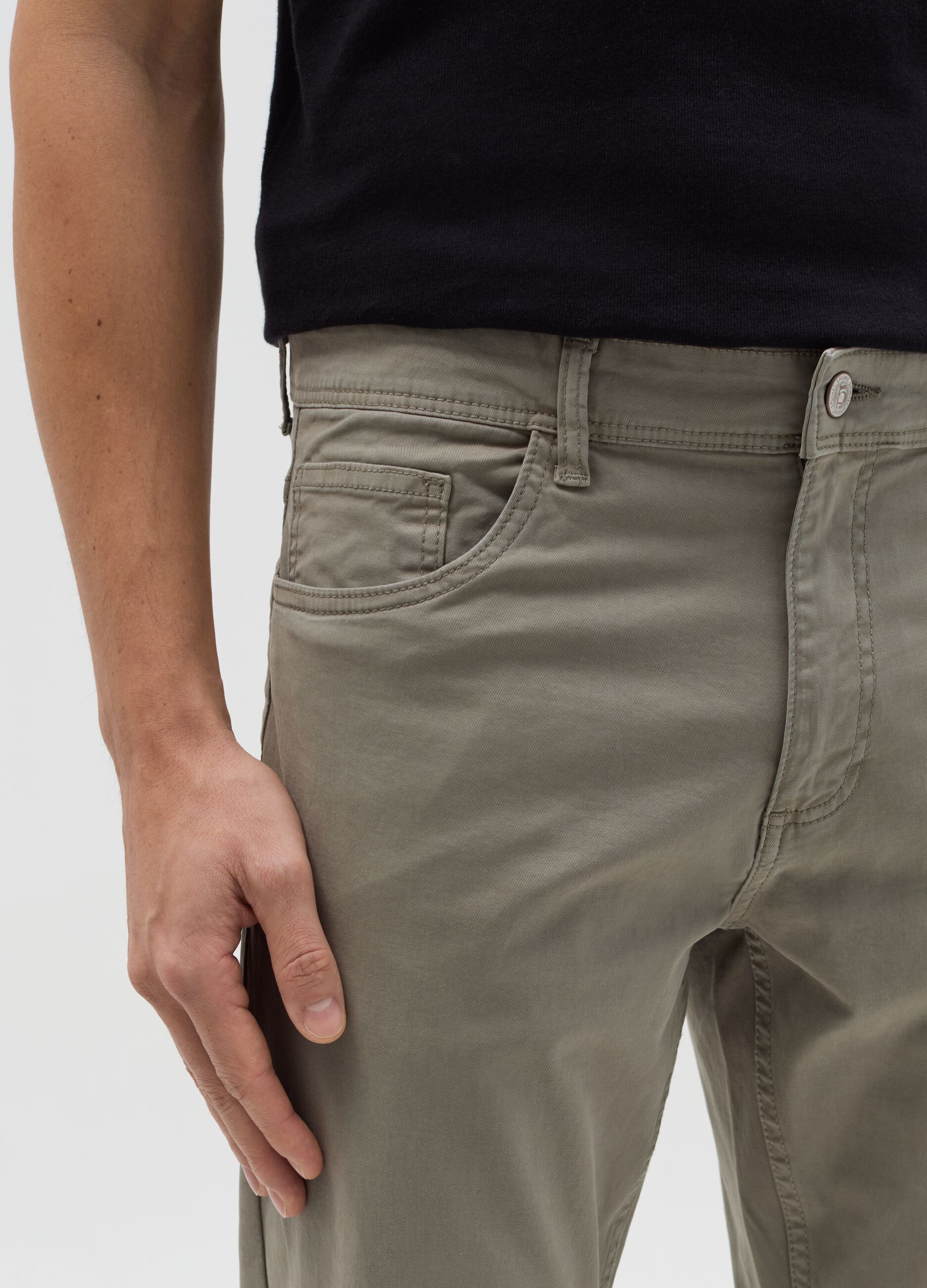 Green slim-fit trousers in stretch cotton