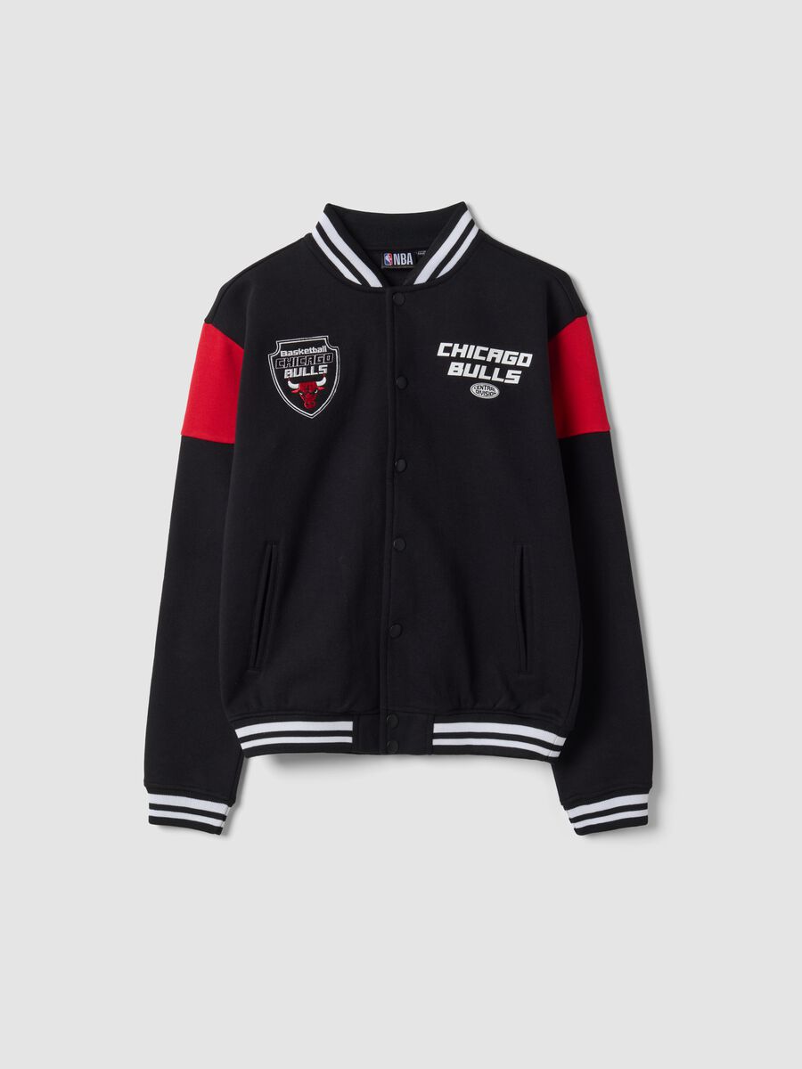Felpa nera in misto cotone con stampe dei Chicago Bulls per ragazzo_3