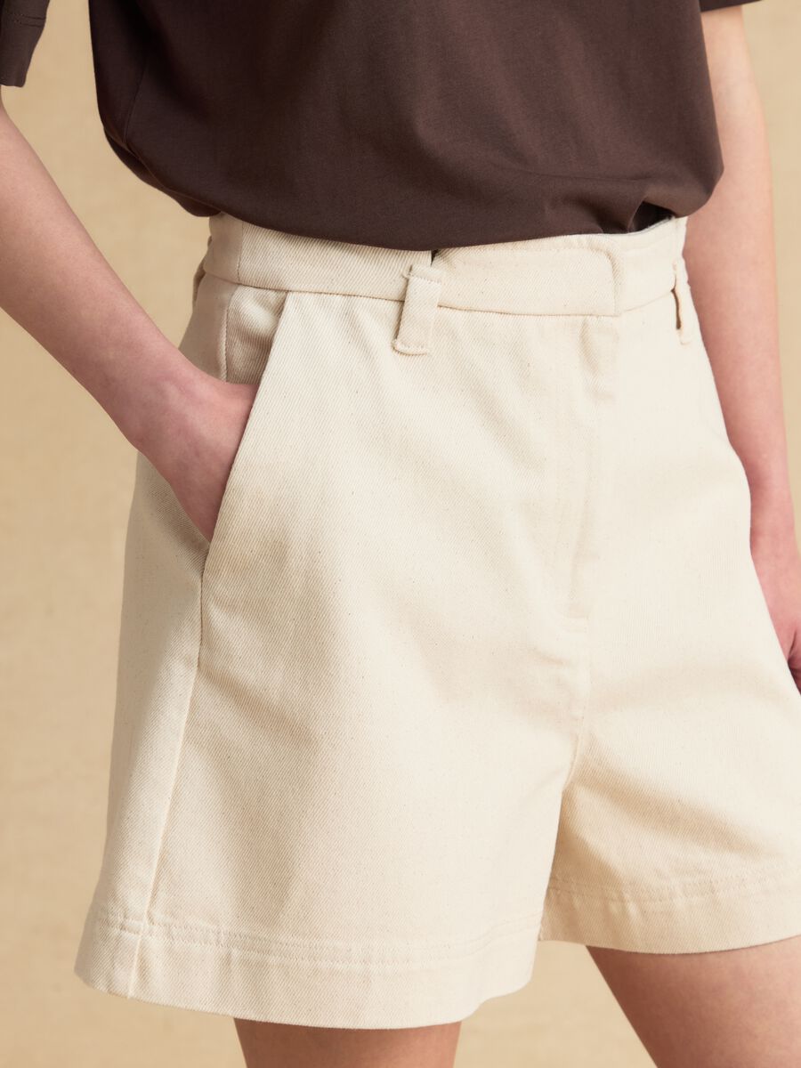 Shorts chino beige in puro cotone regular fit_3