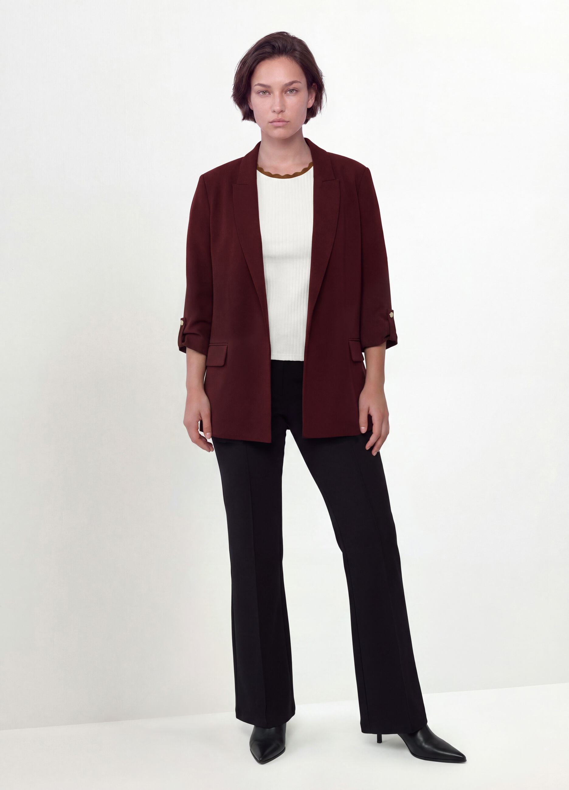 Red regular-fit lined blazer with classic lapels