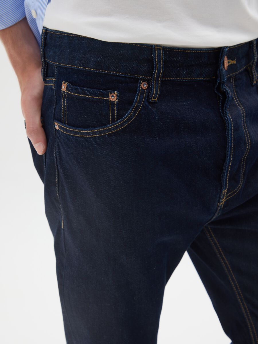 Blue straight fit jeans in pure cotton_3