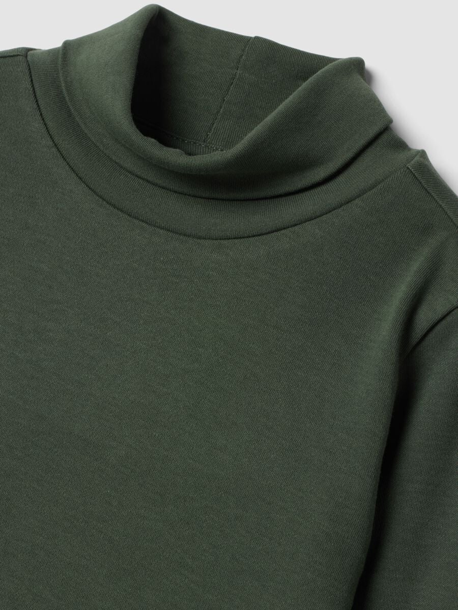 Maglia verde bosco dolcevita in puro cotone organico_2