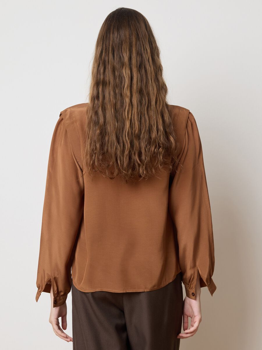 Brown long sleeve regular fit shirt with mandarin collar_3