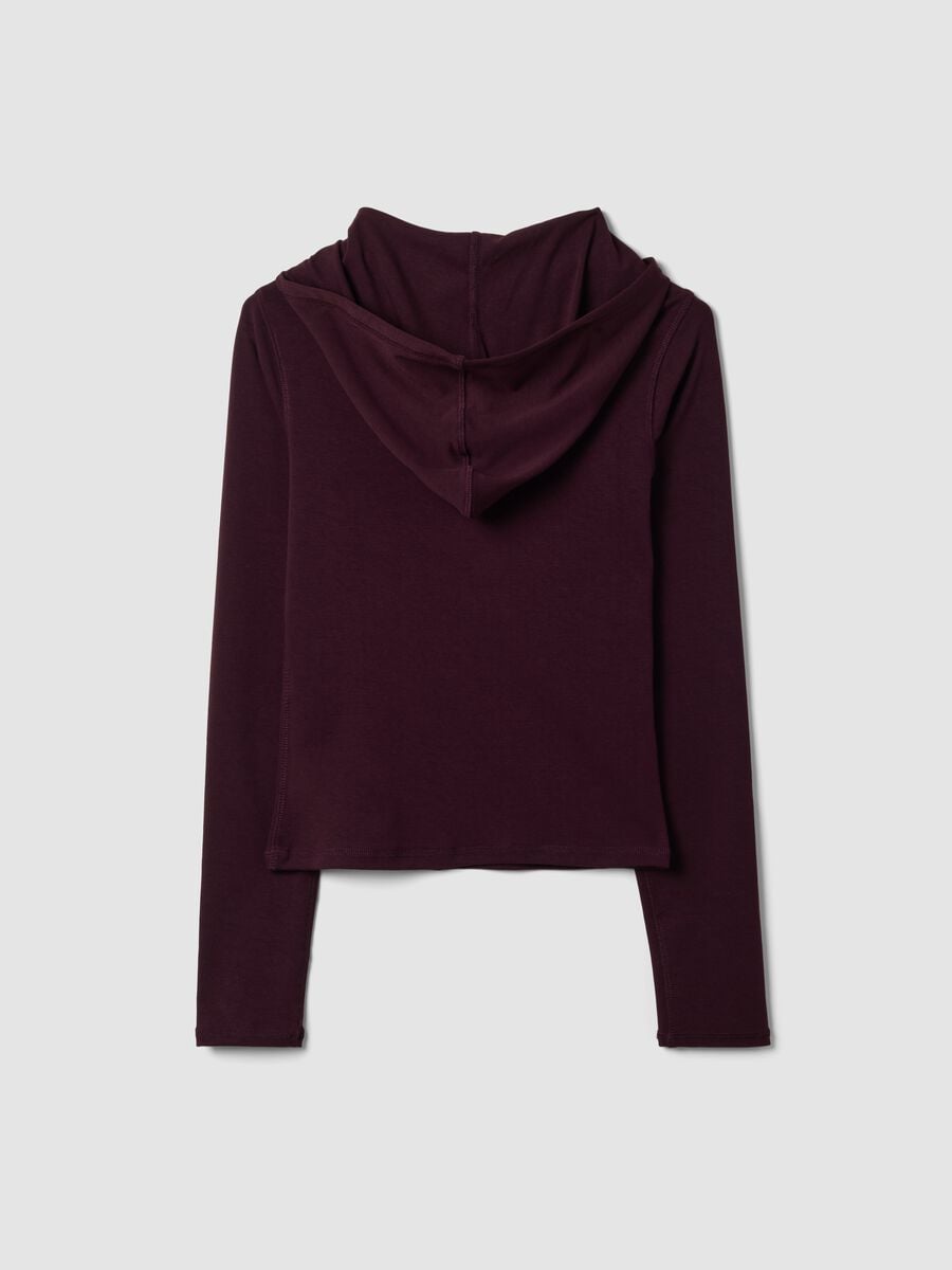 Maglia viola girocollo in viscosa elasticizzata con cappuccio_1