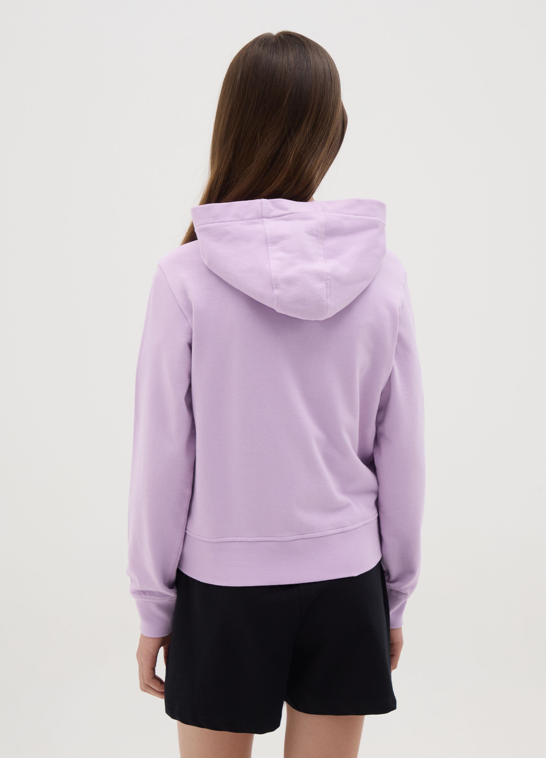 Essential full-zip sweatshirt with hood