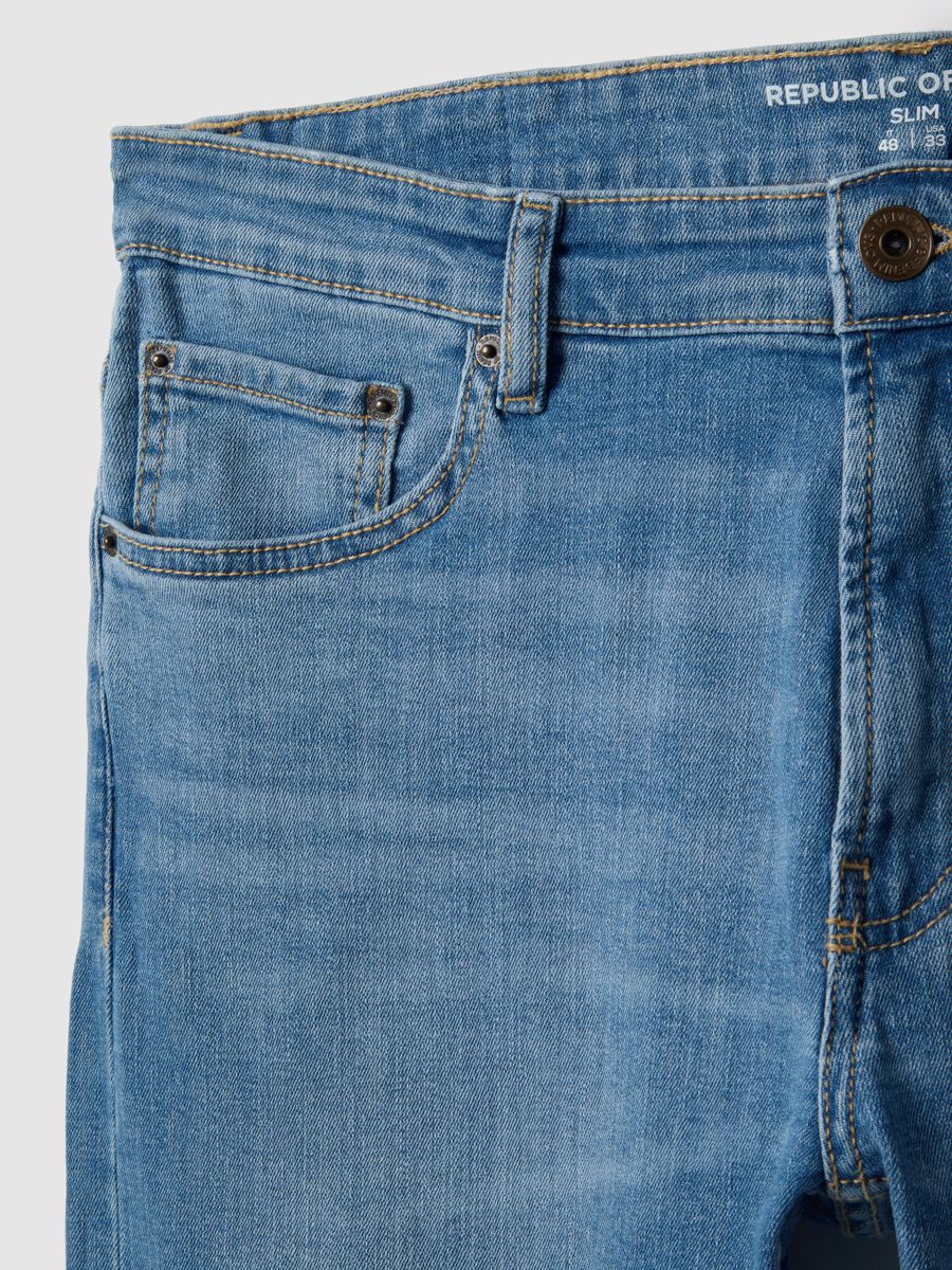Light blue slim-fit stretch cotton jeans with five pockets_5