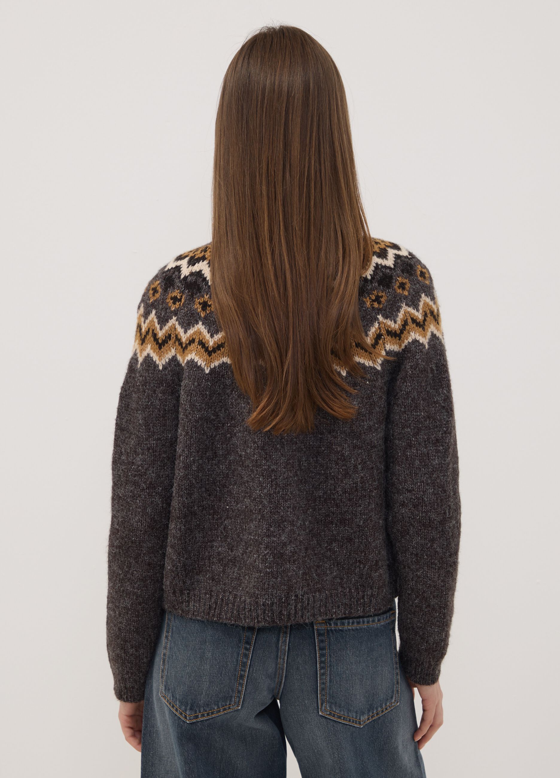 Cardigan grigio girocollo con fantasia jacquard
