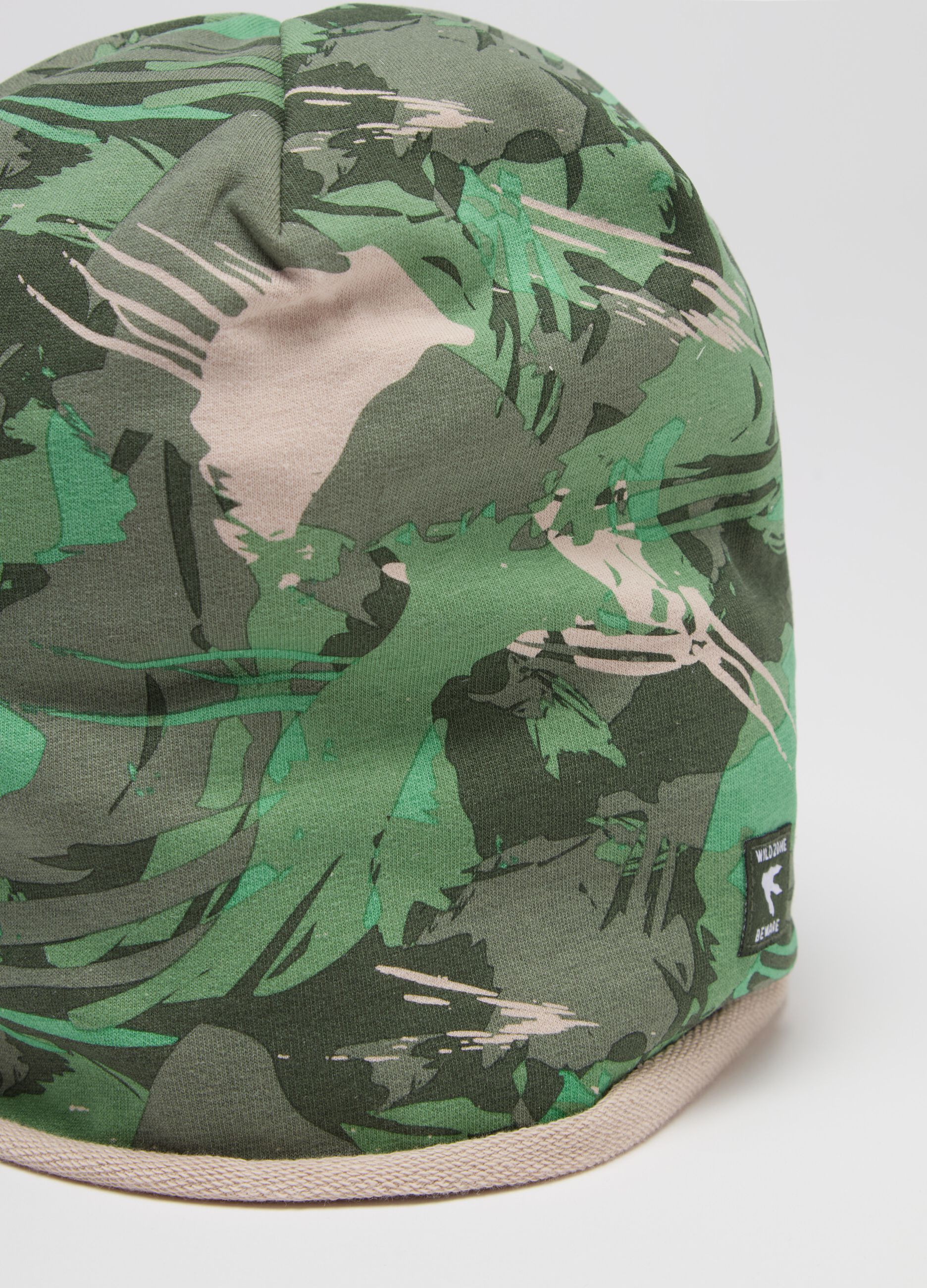 Camouflage hat in French terry