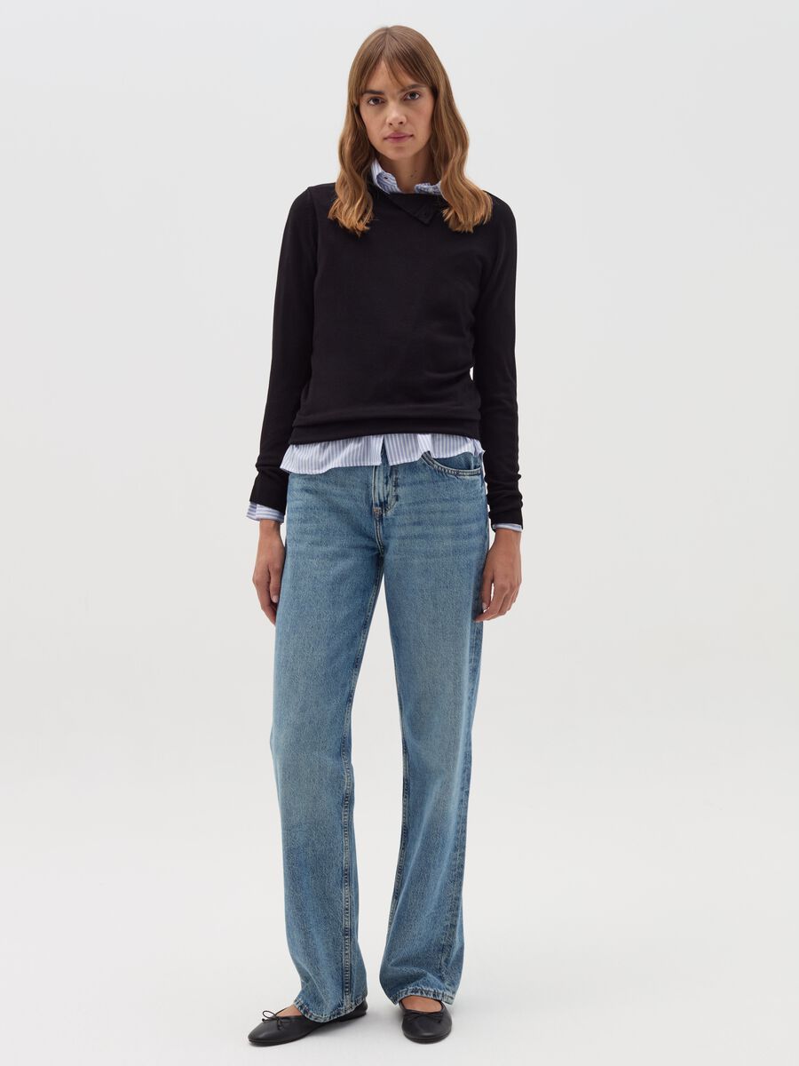 Pullover with high neck and buttons_1