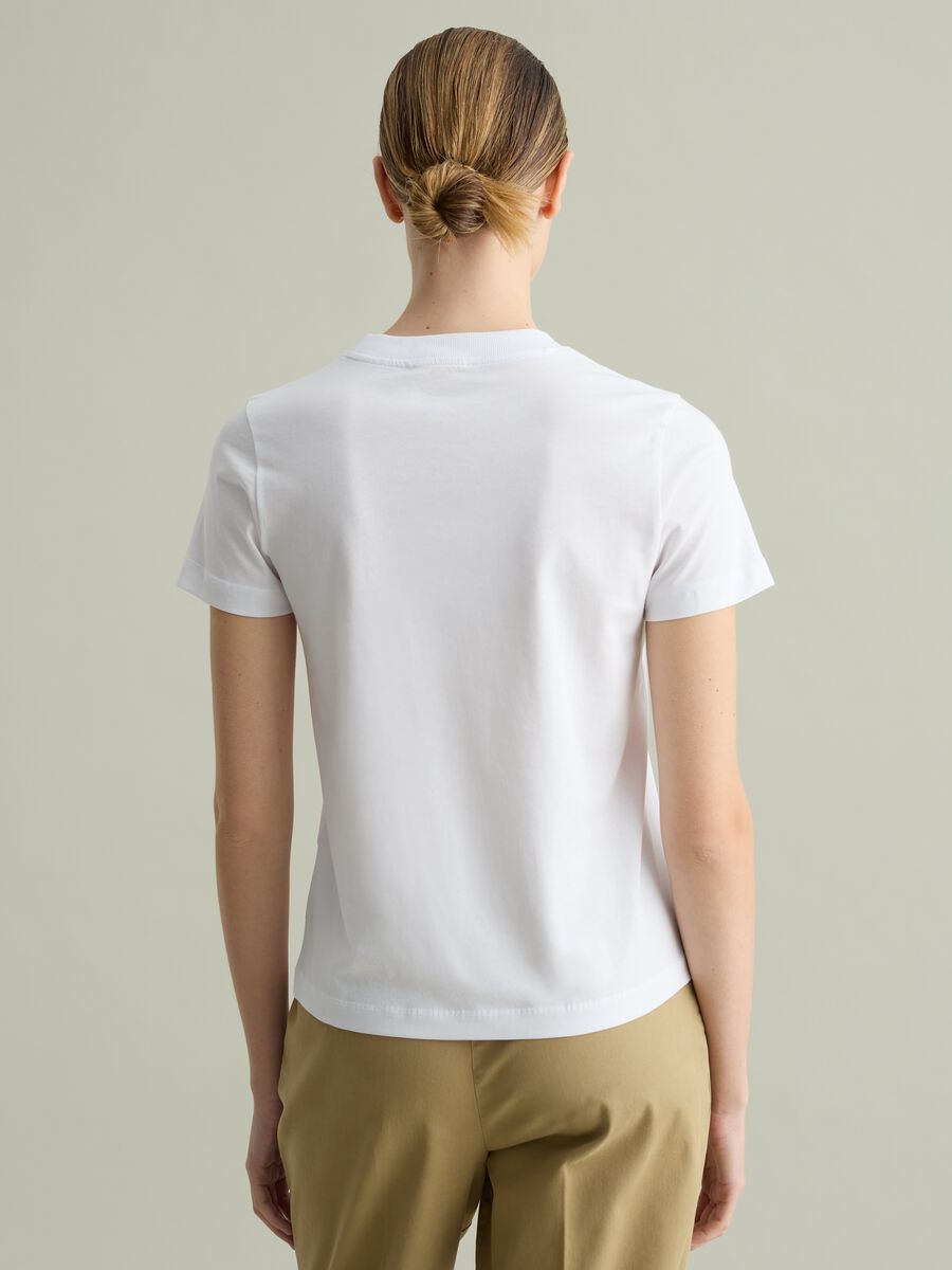 Cotton T-shirt with round neck_3