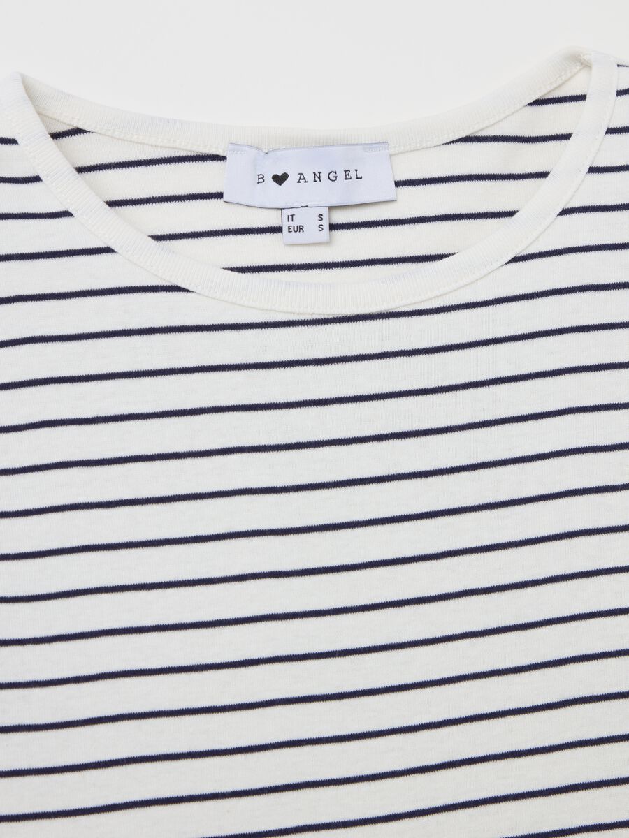 T-shirt girocollo in cotone_5