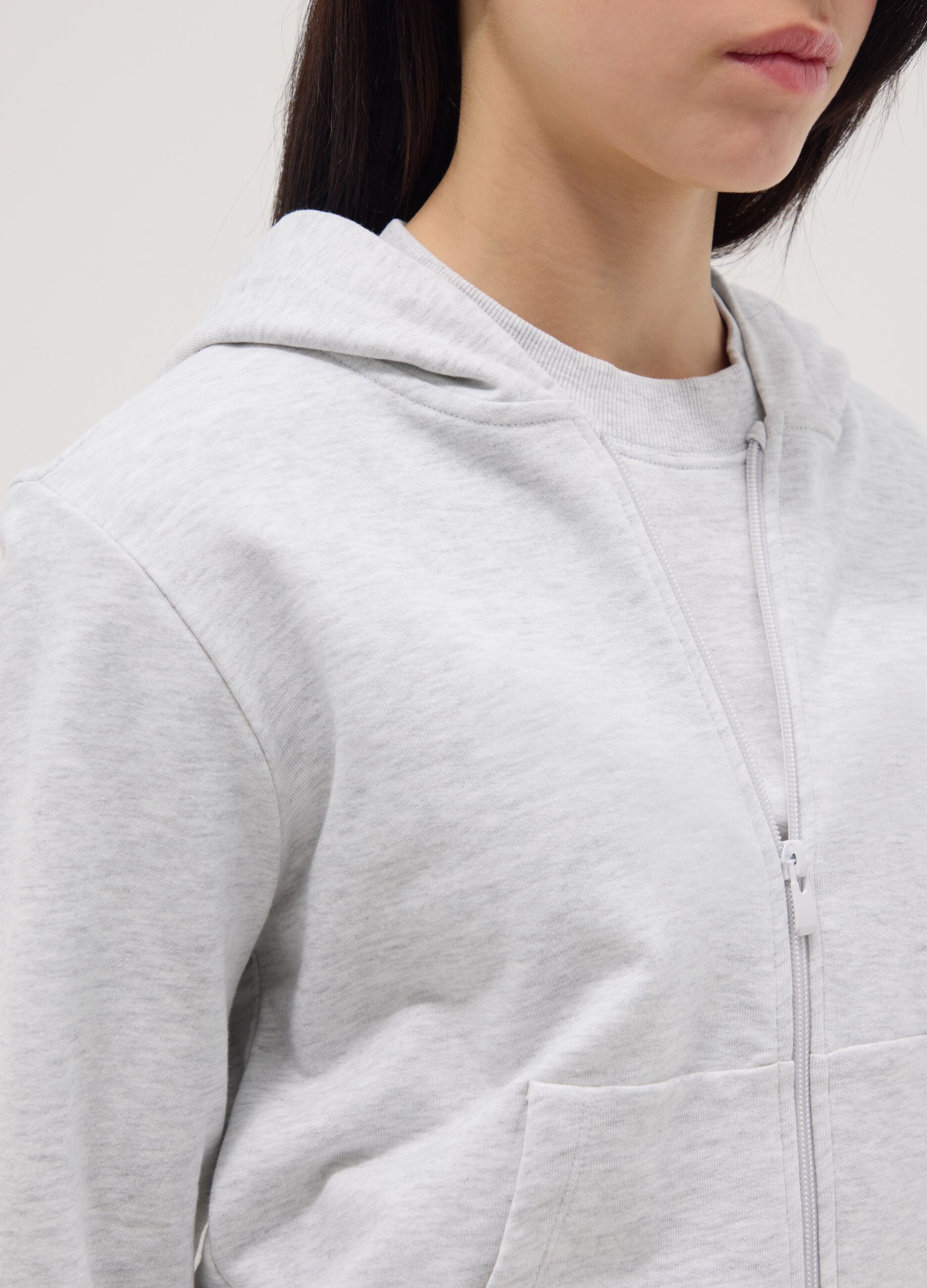 Grey pure cotton hoodie for girls, regular fit with zip