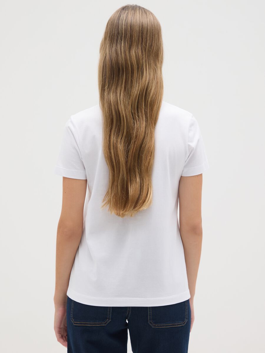 Women's pure cotton white regular fit T-shirt with print_2