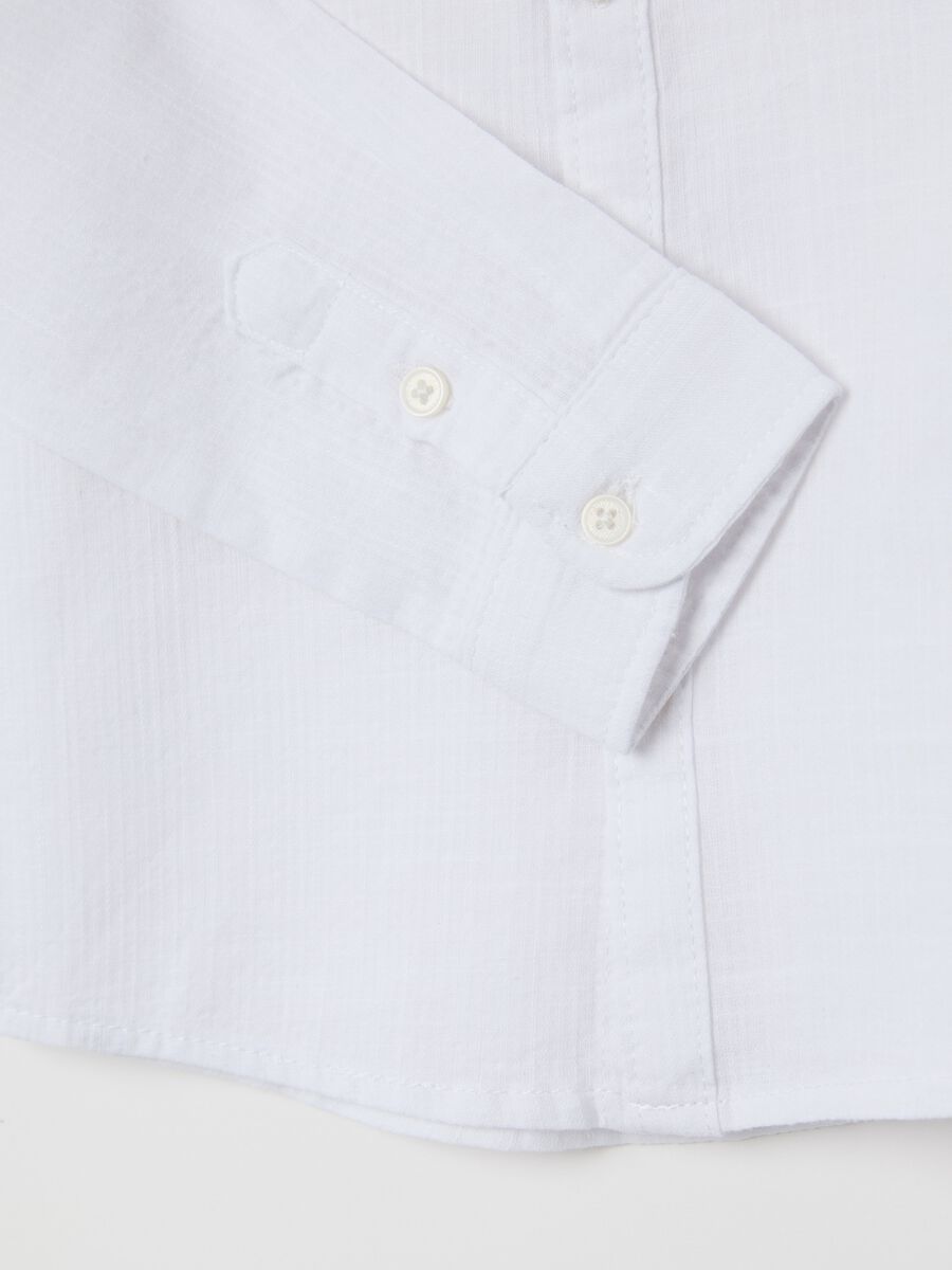 White shirt in cotton canvas_2