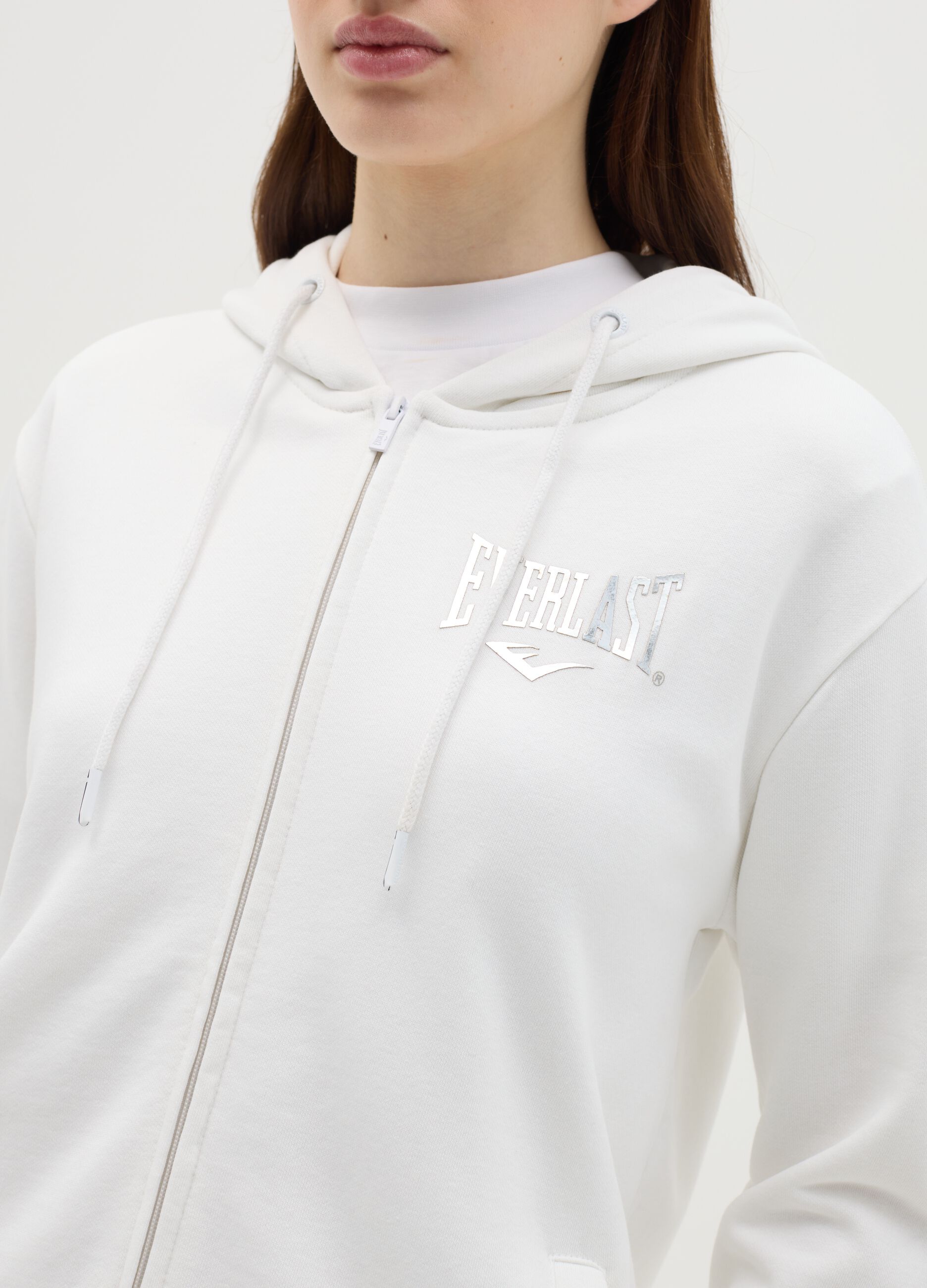 White full-zip sweatshirt with hood and foil print