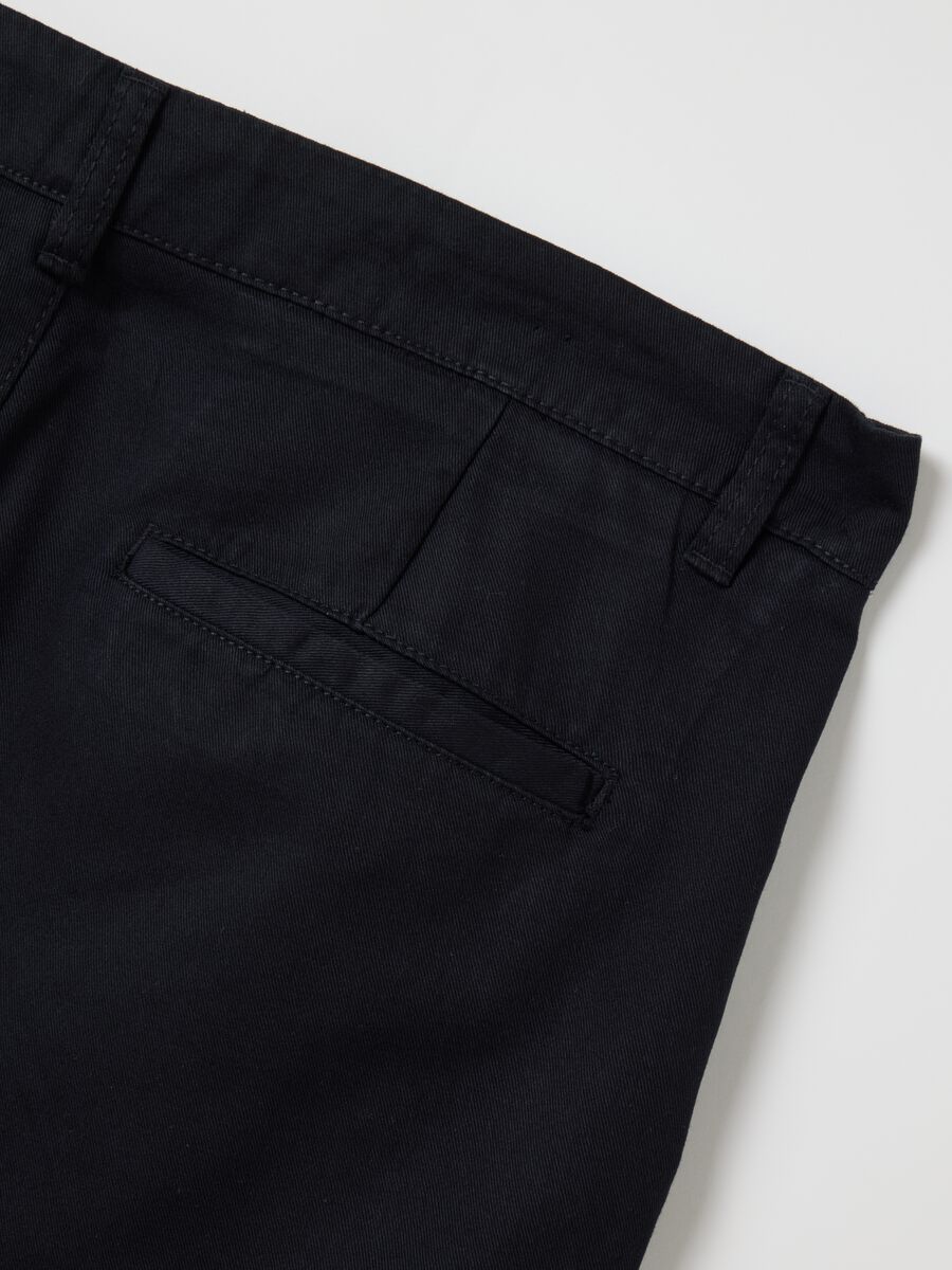 Black pure cotton chino Bermuda shorts_5
