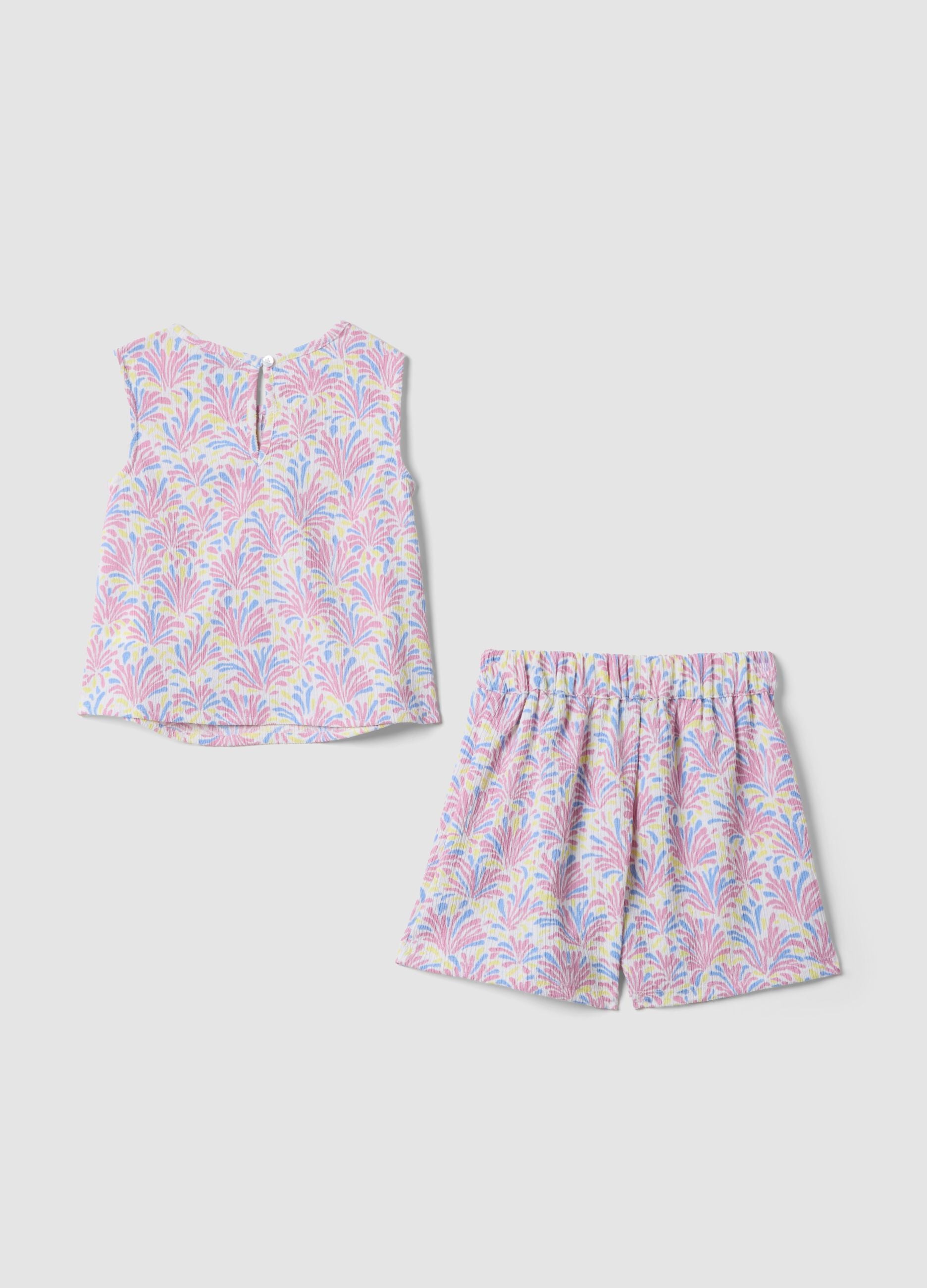 Pink stretch-fabric set with top and shorts for girls