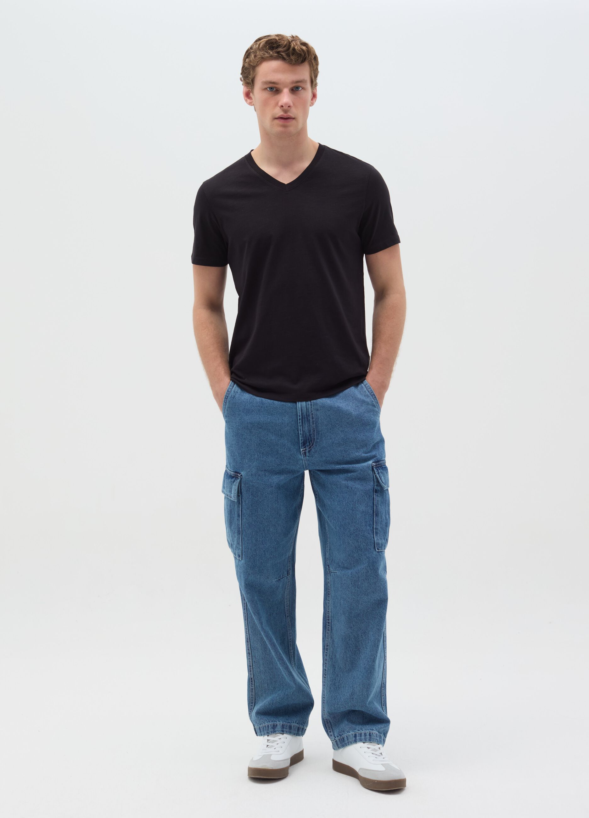 Acid wash cargo jeans