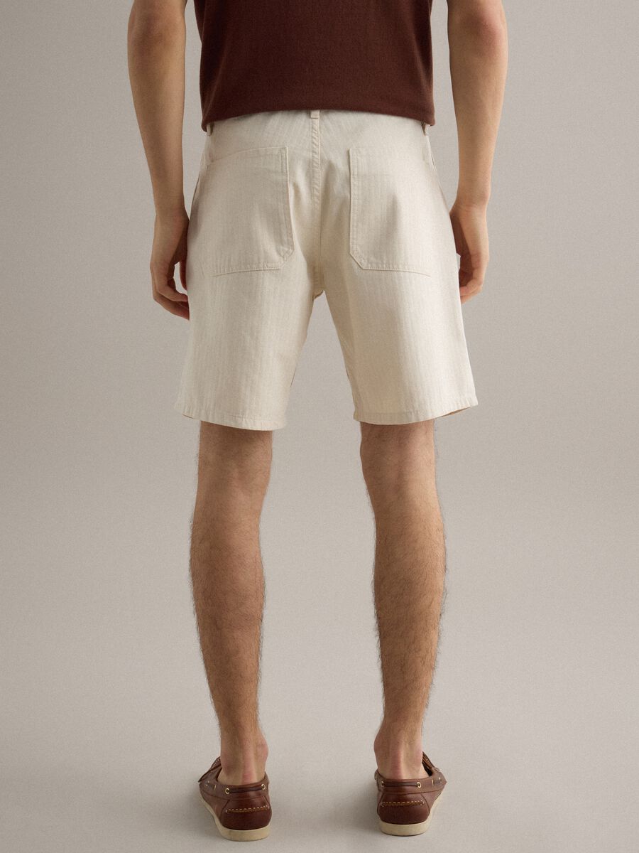 Beige pure cotton chino shorts, regular fit_2