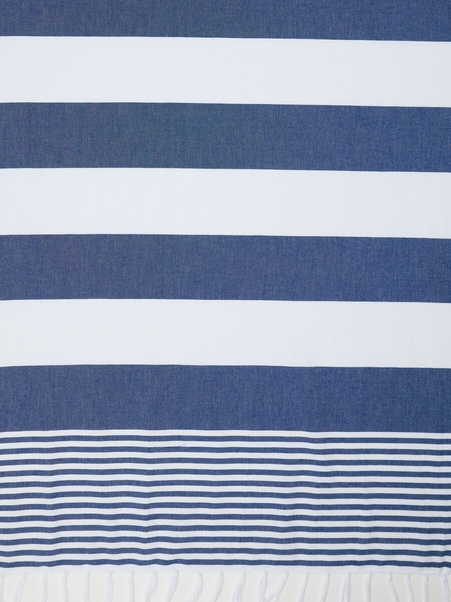 Blue and white striped cotton beach towel_2