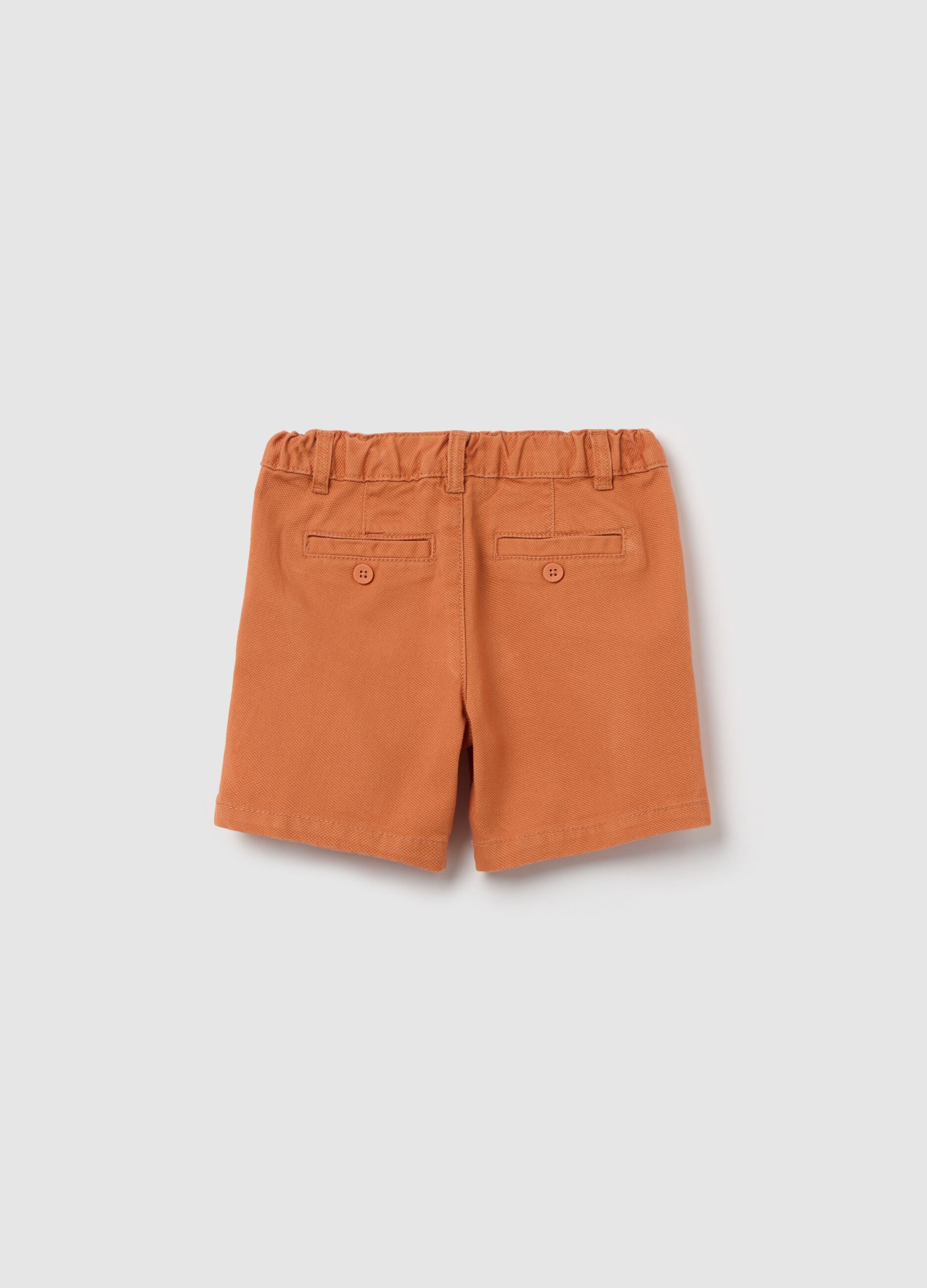 Bermuda shorts in dobby with pockets