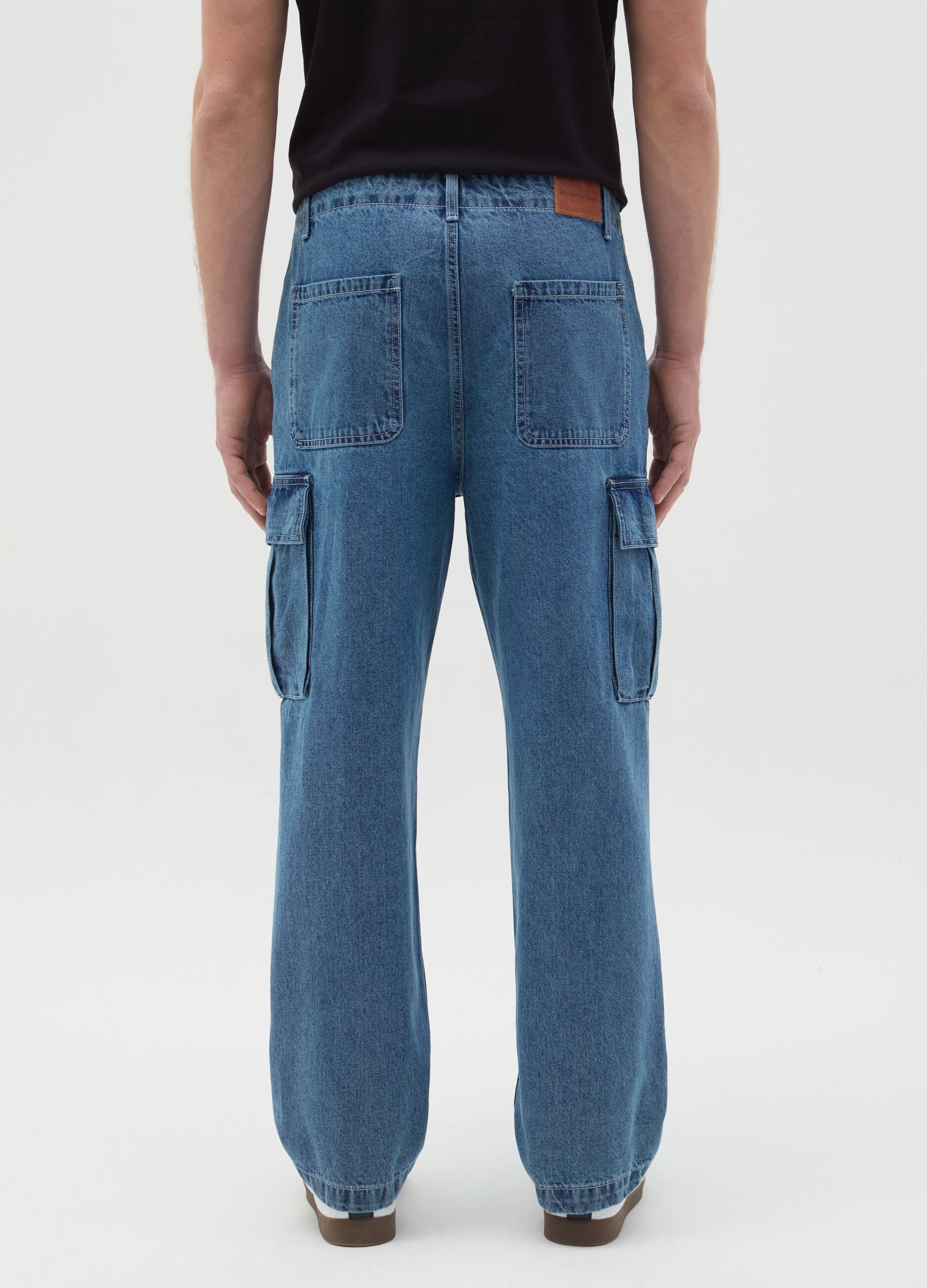 Acid wash cargo jeans