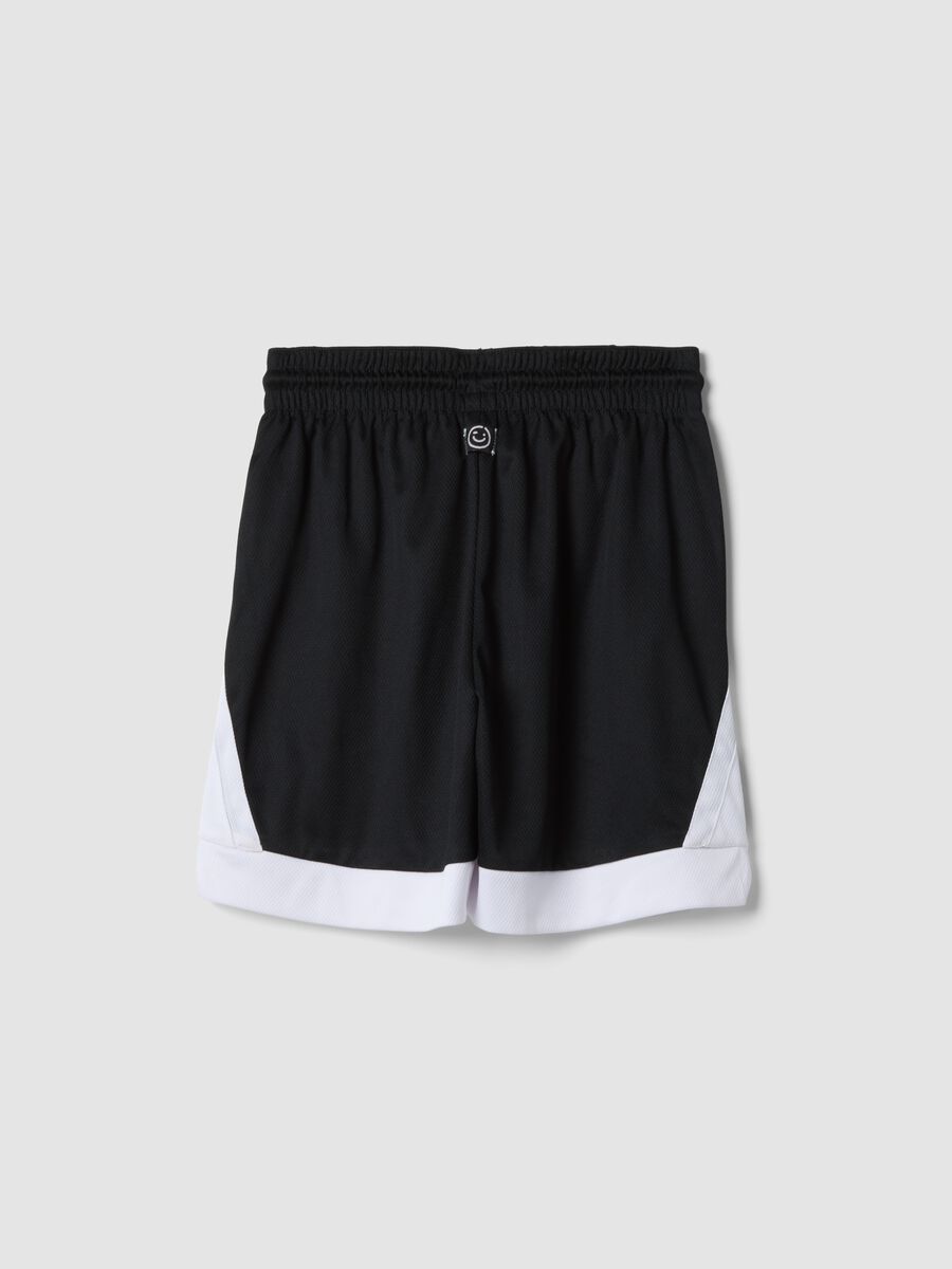 Black sporty shorts with white inserts_4