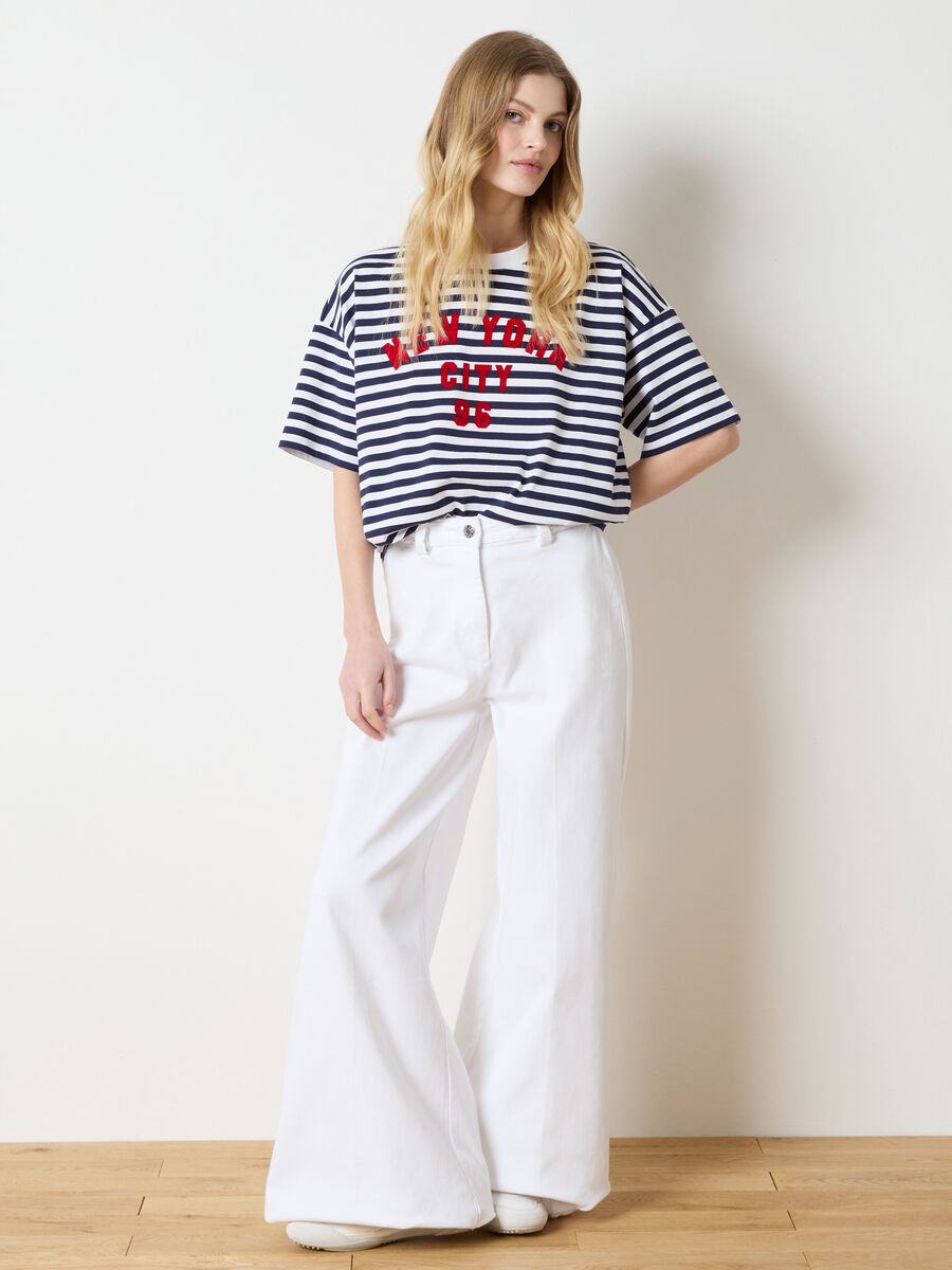 Striped T-shirt with printed lettering_2