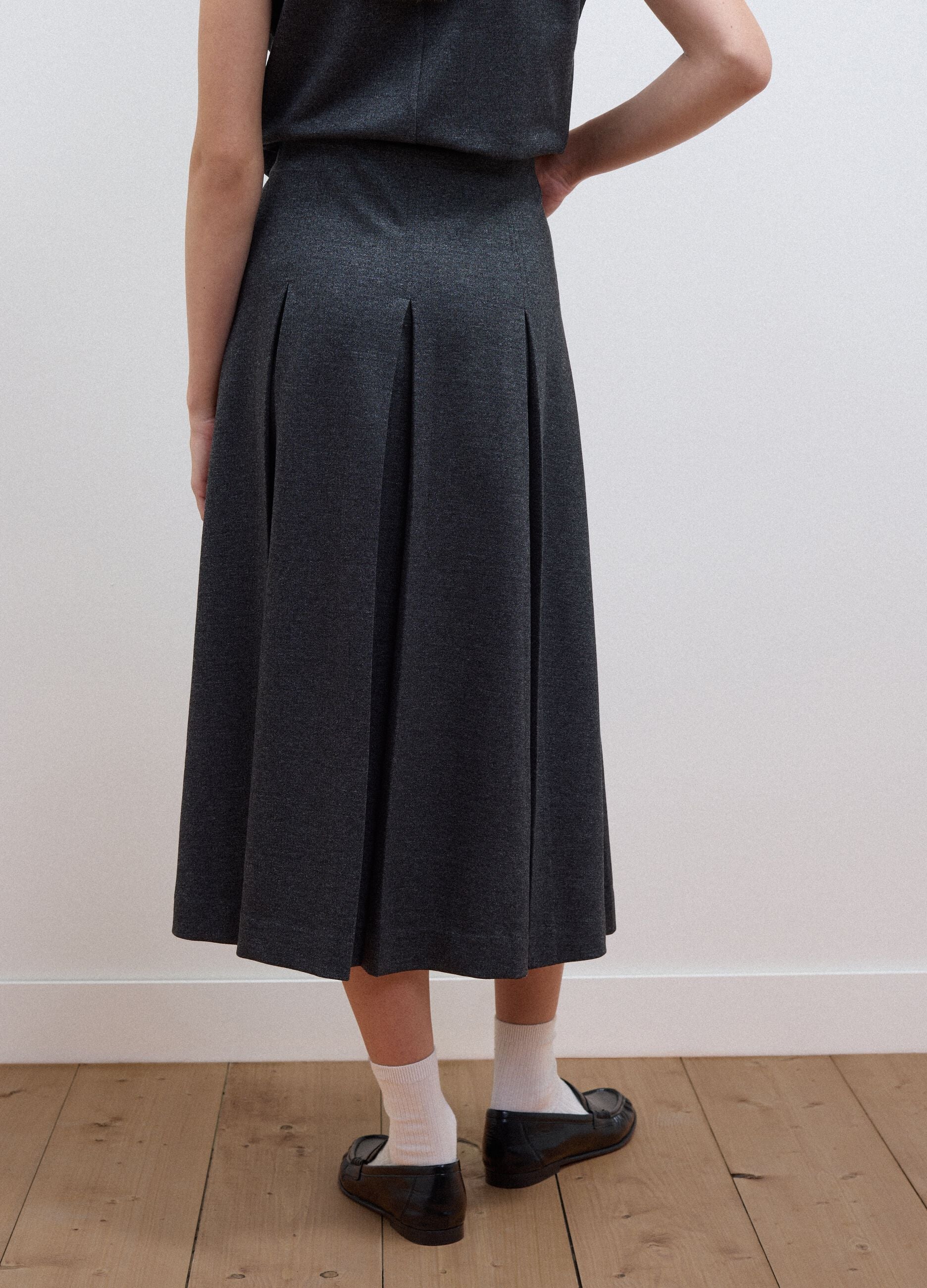 Long grey stretch-viscose skirt, regular fit