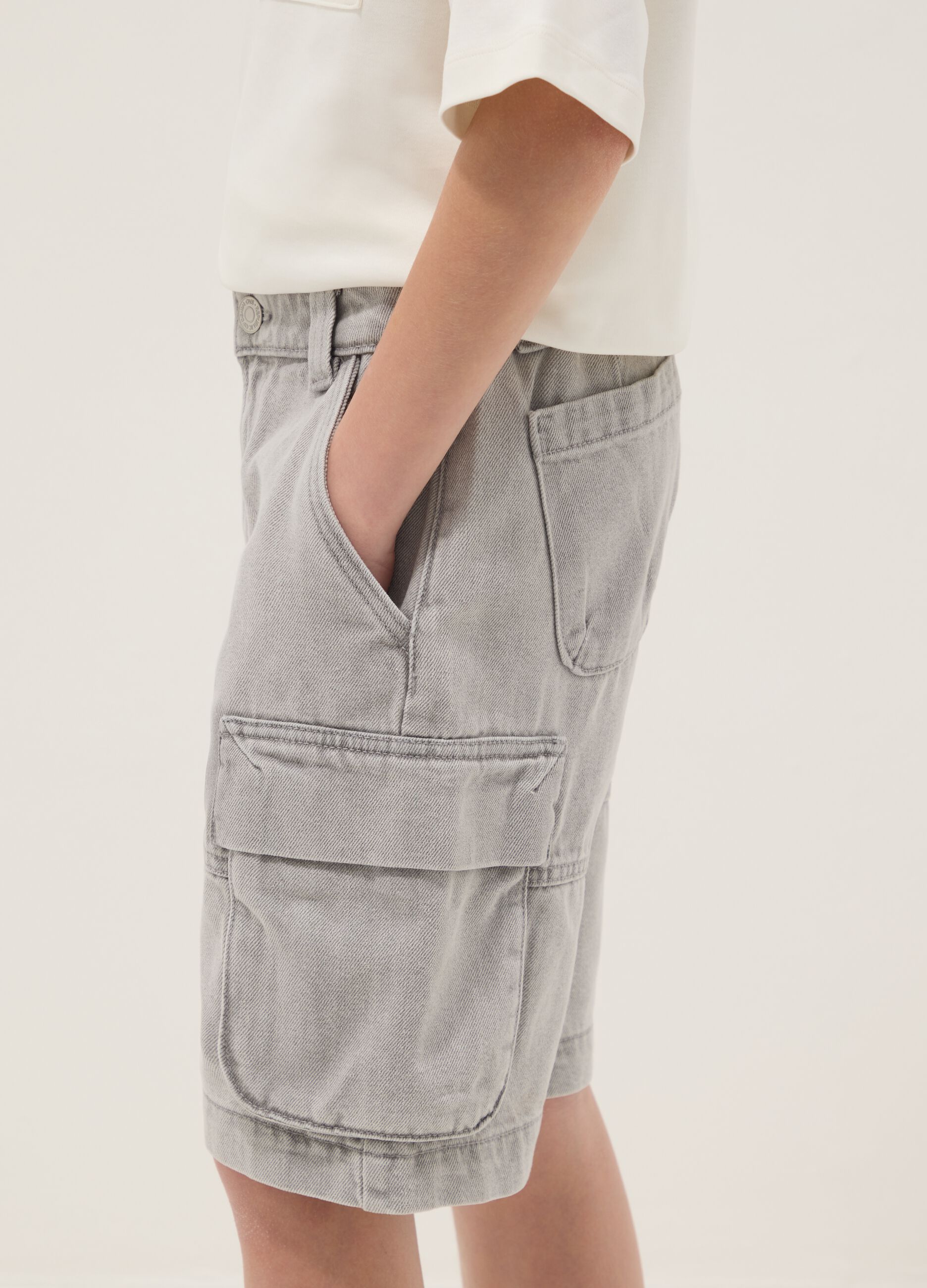 Shorts cargo grigi in misto cotone e viscosa baggy fit