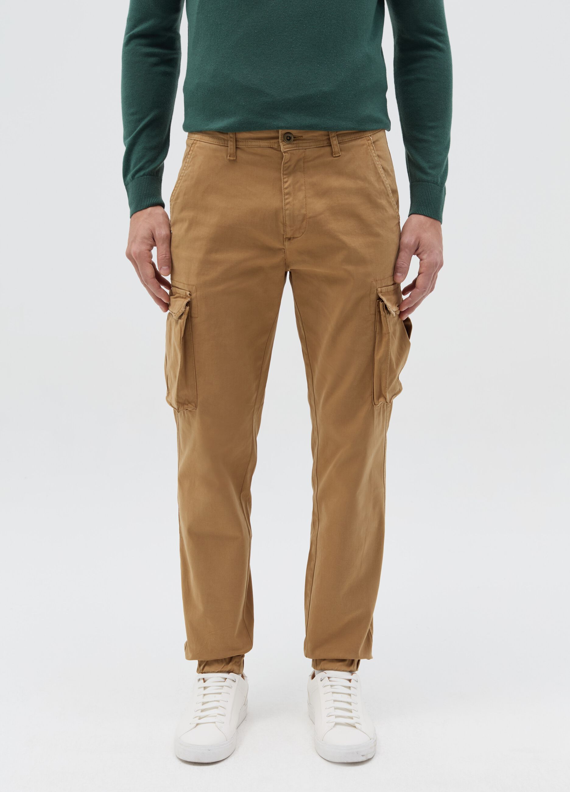 Pantaloni cargo in cotone stretch