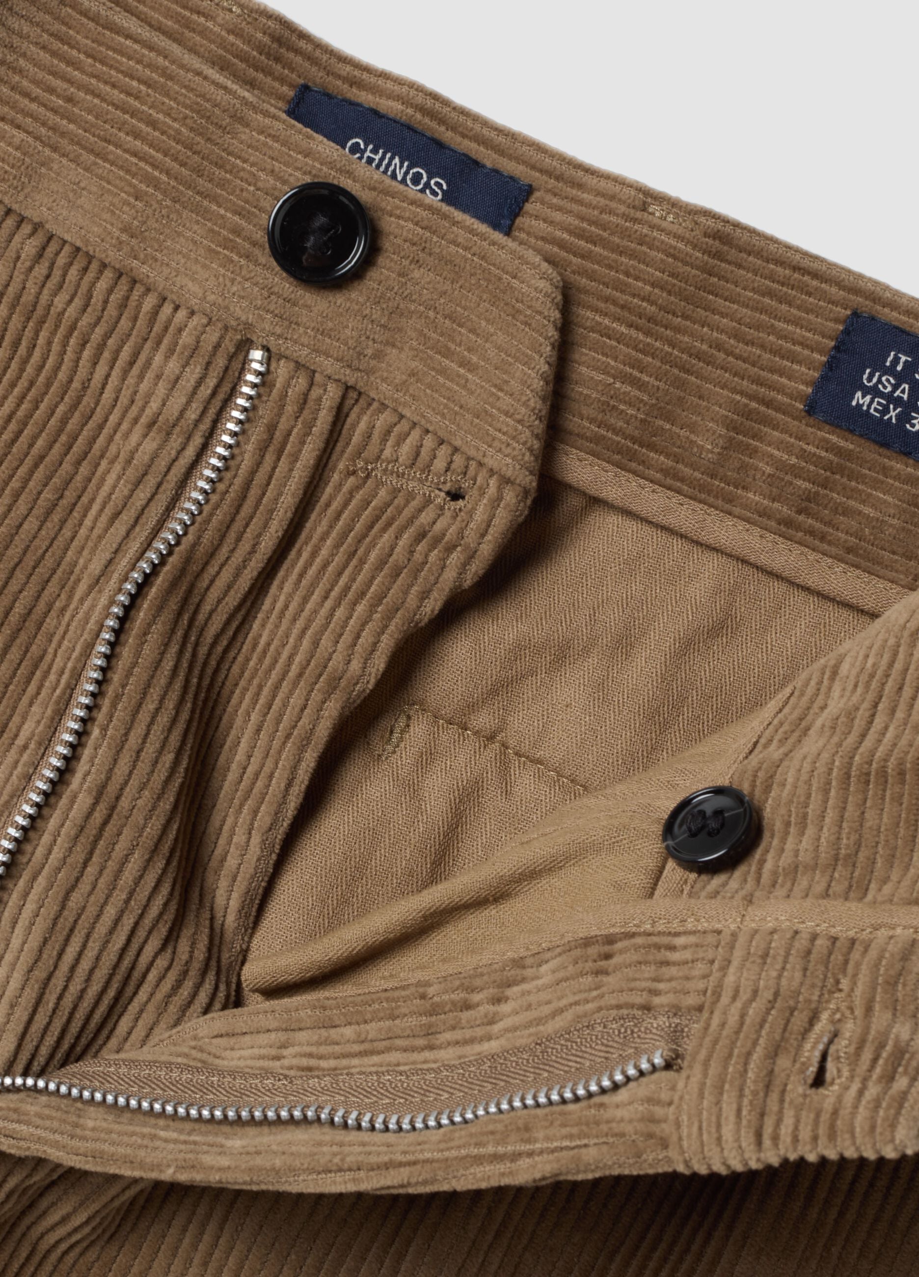Pantaloni chino marroni in puro cotone a coste
