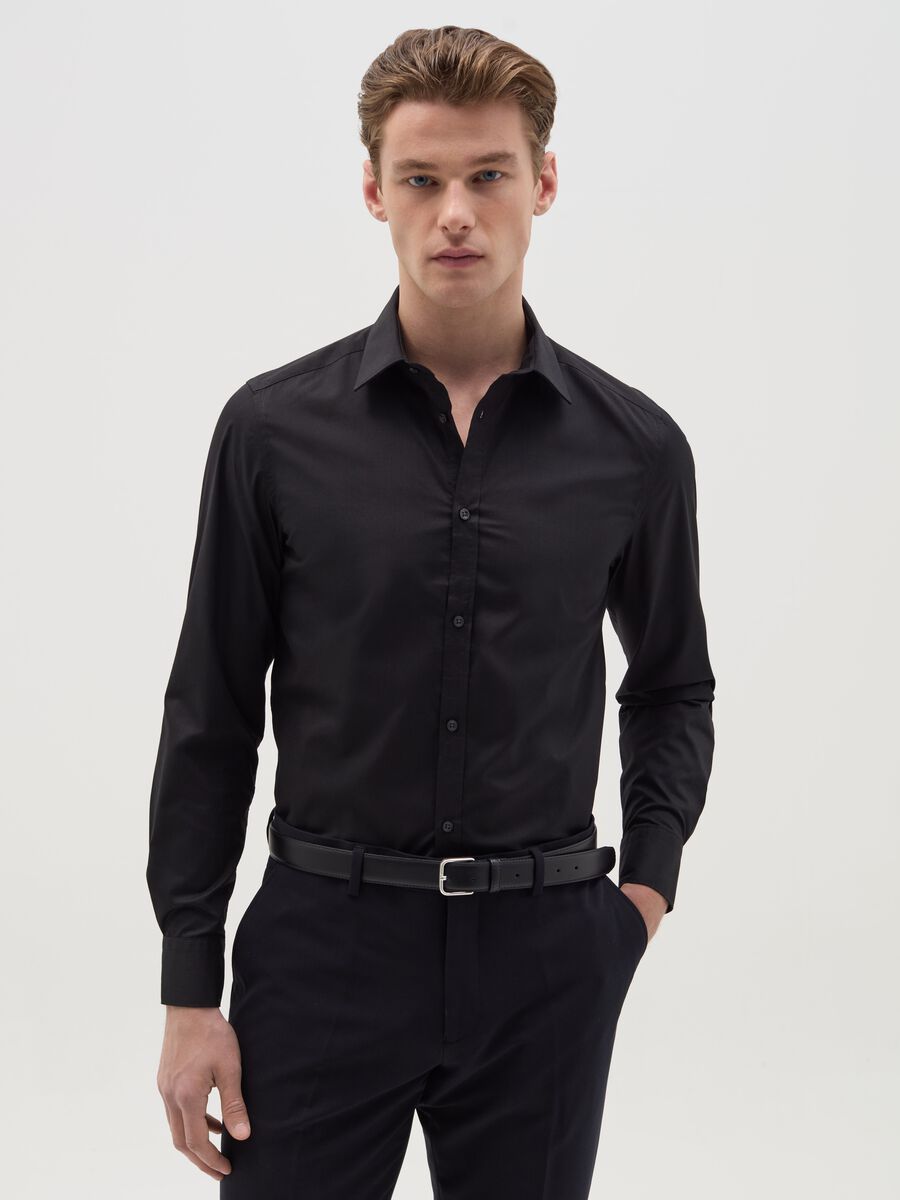 Slim-fit solid colour easy-iron shirt_0