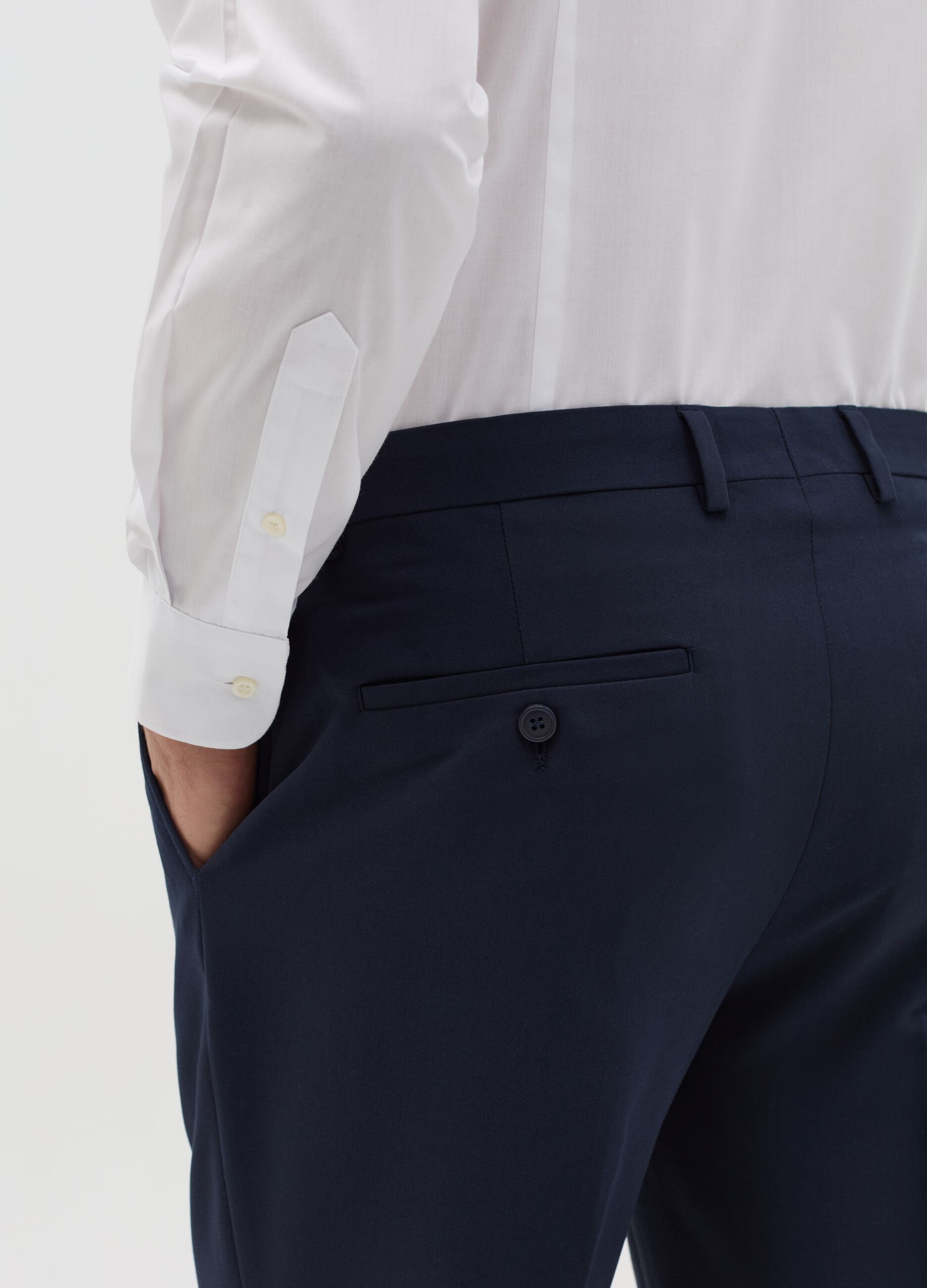Slim-fit easy-iron shirt