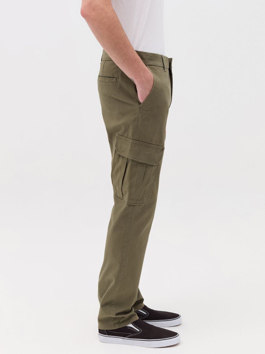Pantalone cargo slim fit_3