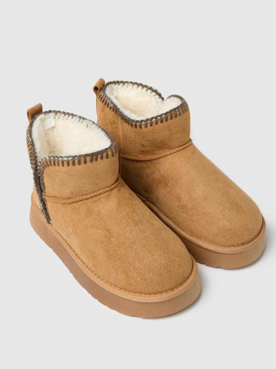 Brown boots with warm lining_1