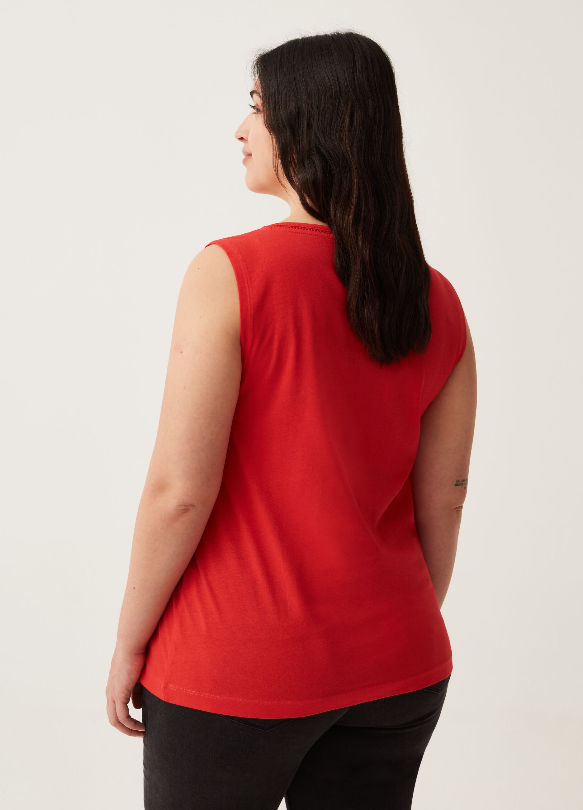 Tank top con scollo a V Curvy MYA_2