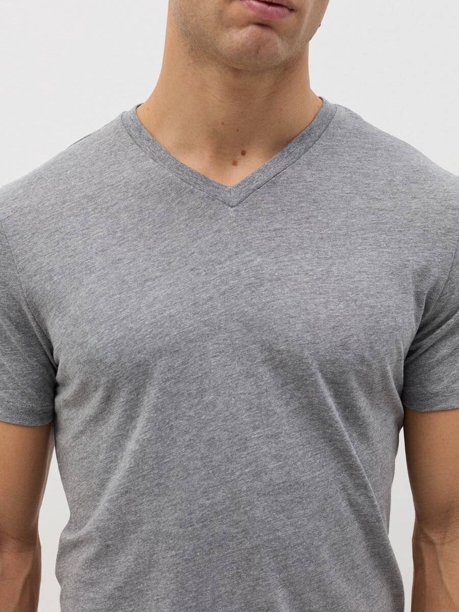 T-shirt intima in cotone bio con scollo a V _1