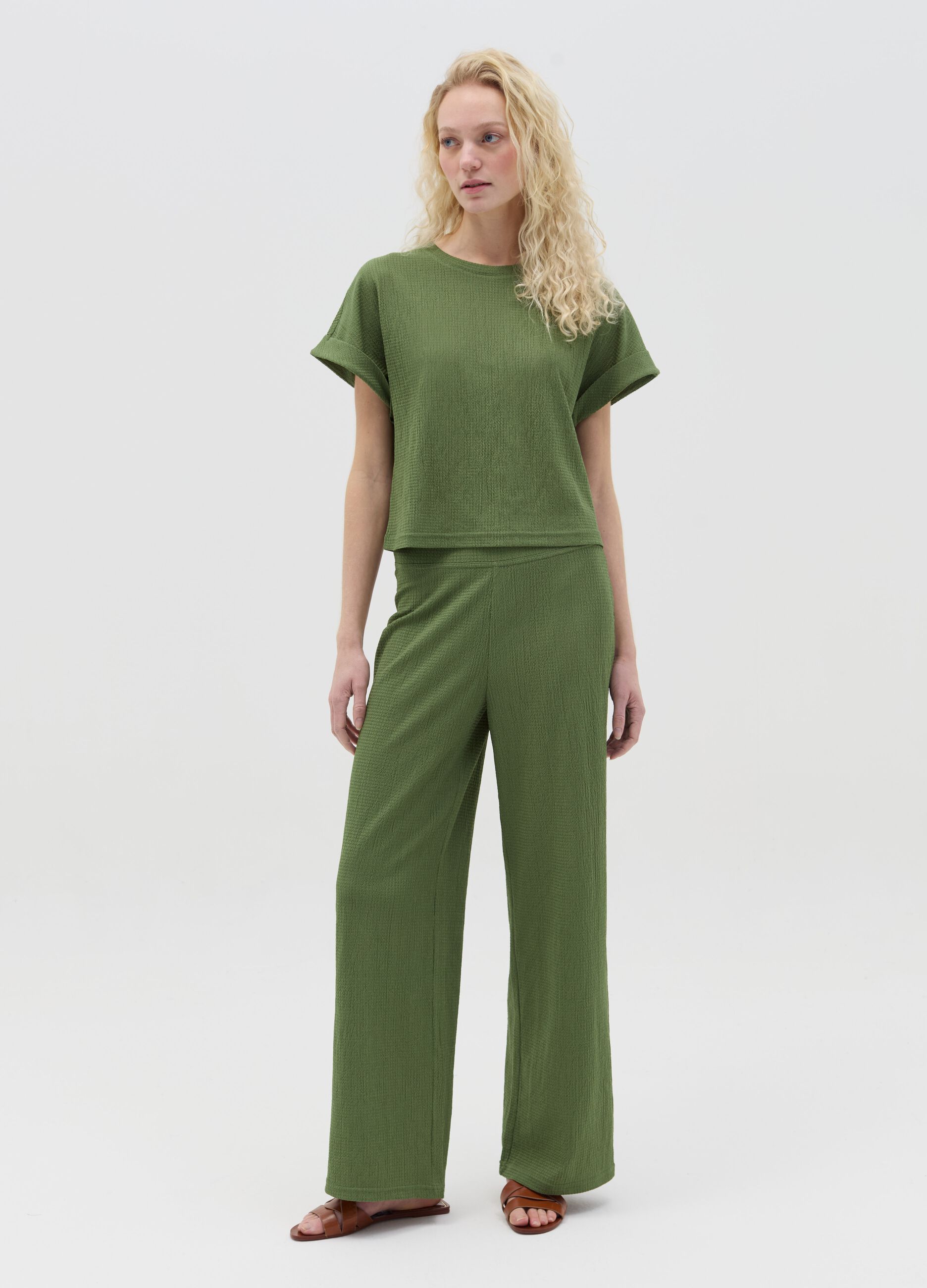 Wide-leg green trousers with waffle weave