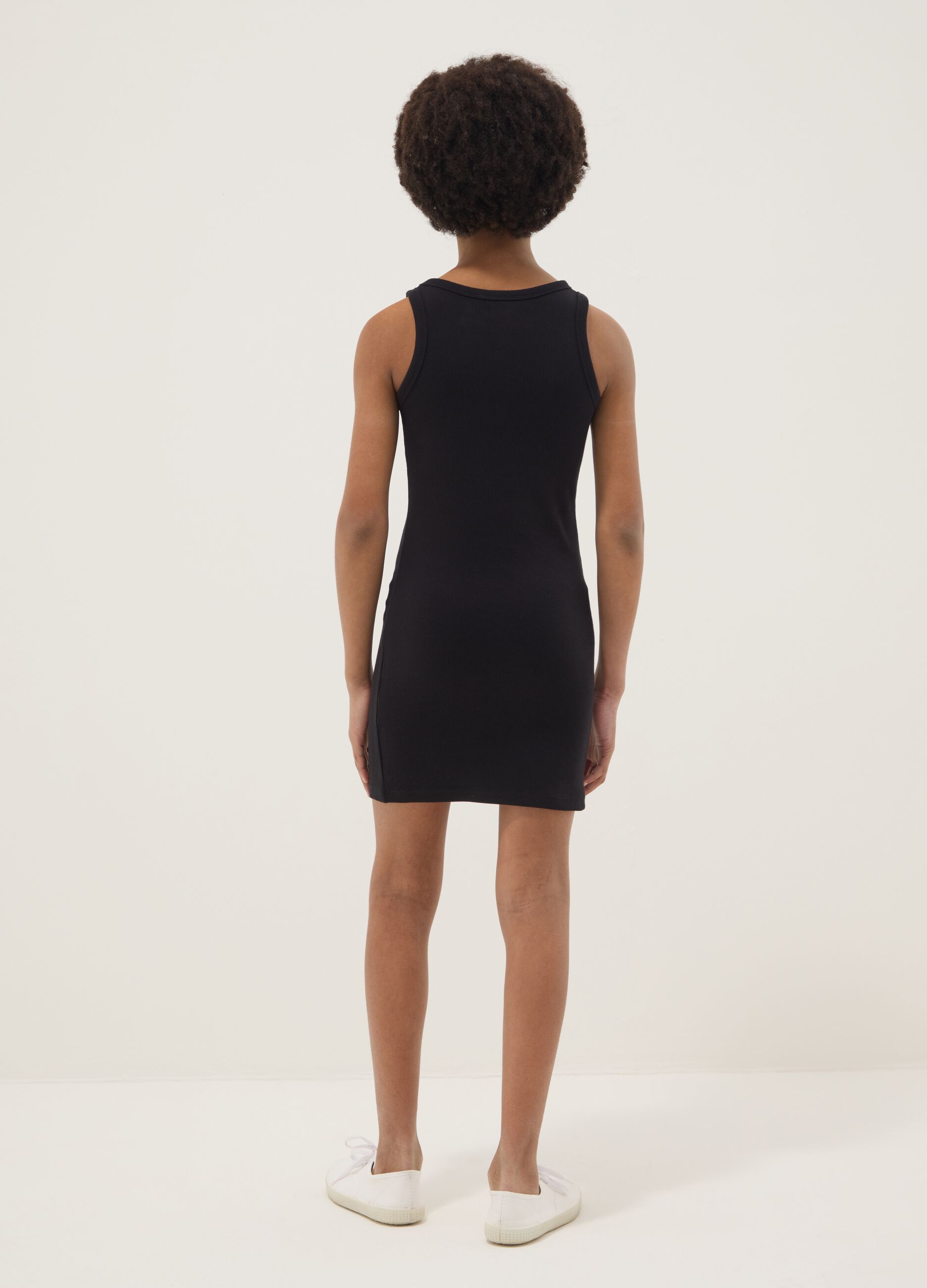 Girls&rsquo; sleeveless fitted black stretch cotton dress