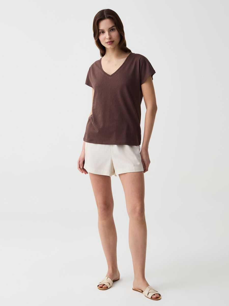 Linen and cotton T-shirt with V neck_1