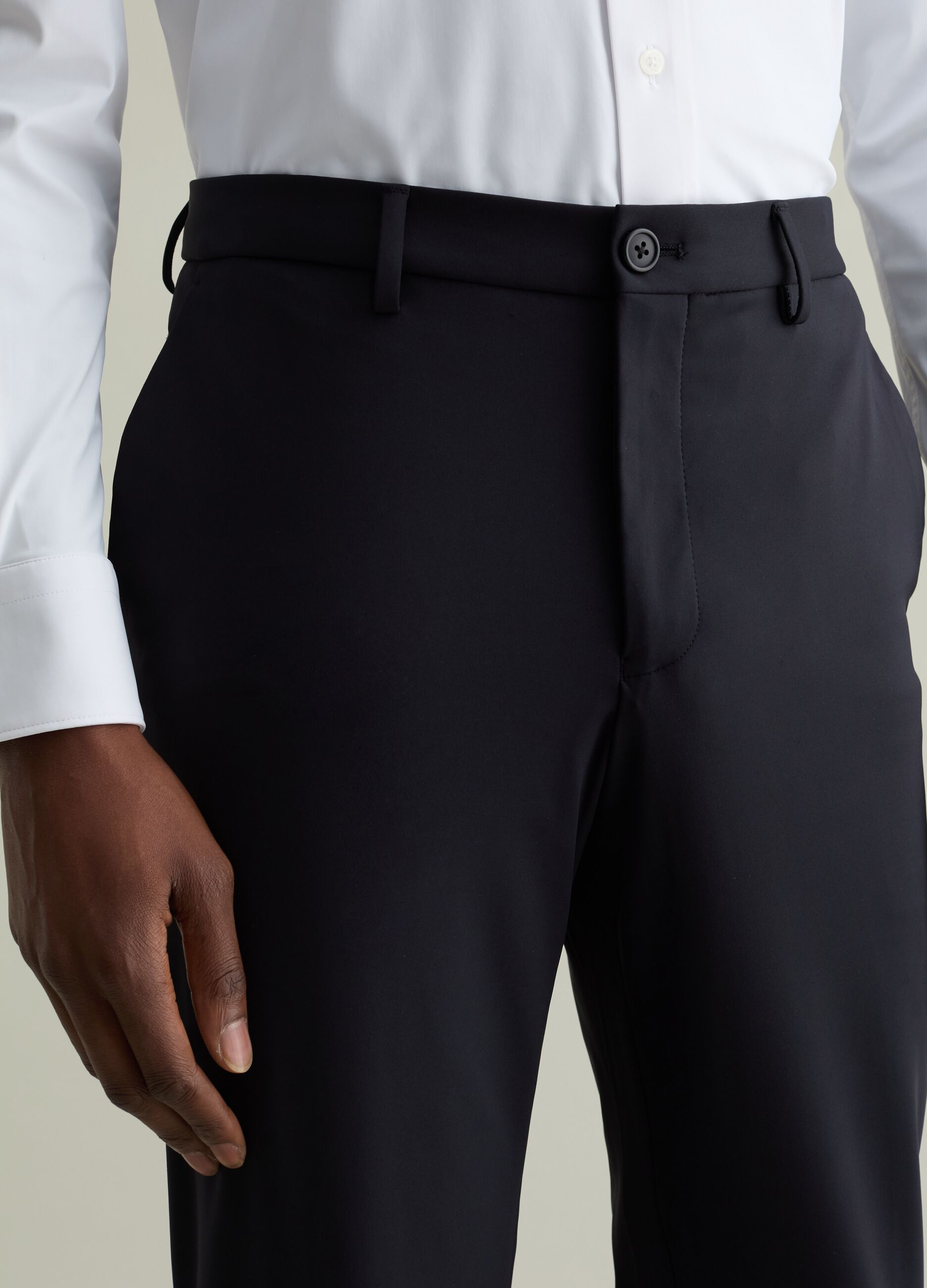 Pantalone chino in tessuto tecnico 