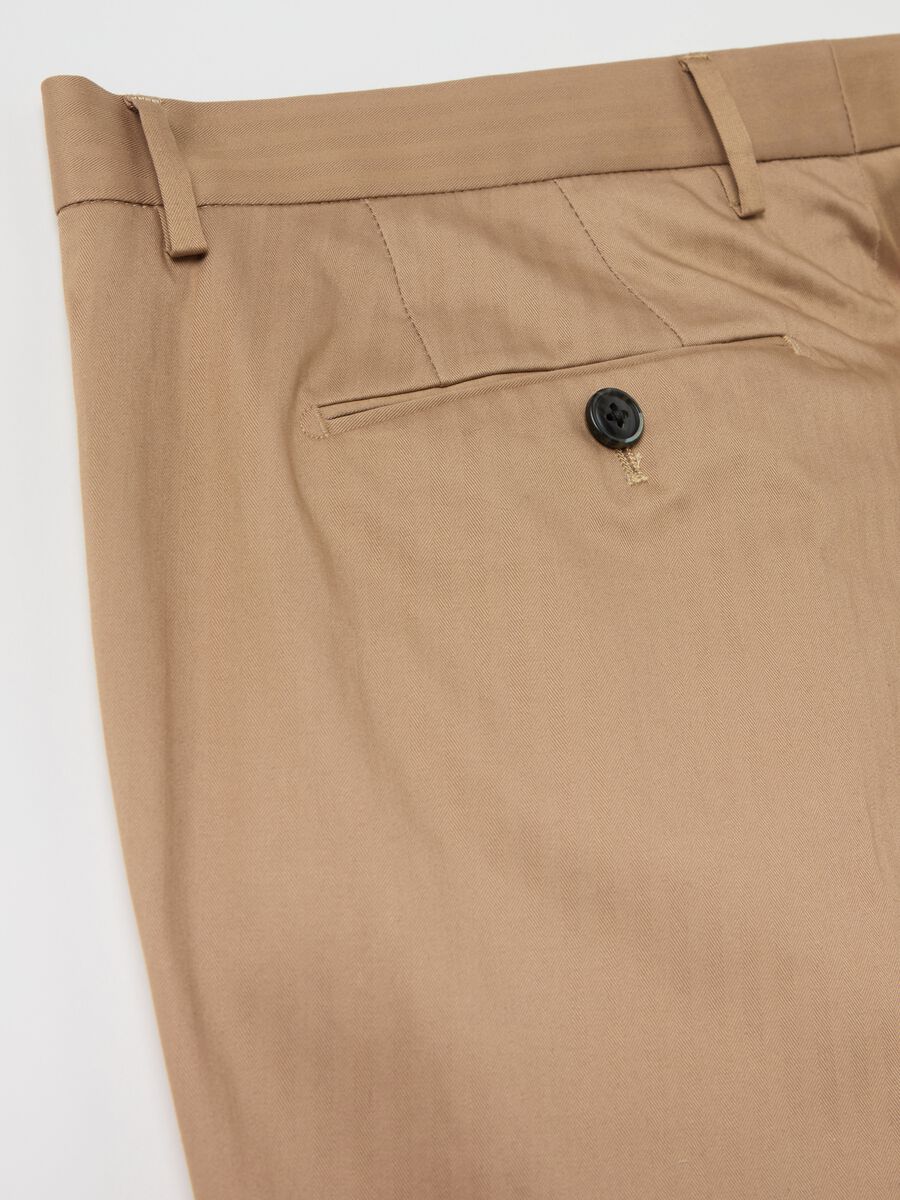Stretch cotton chinos_5