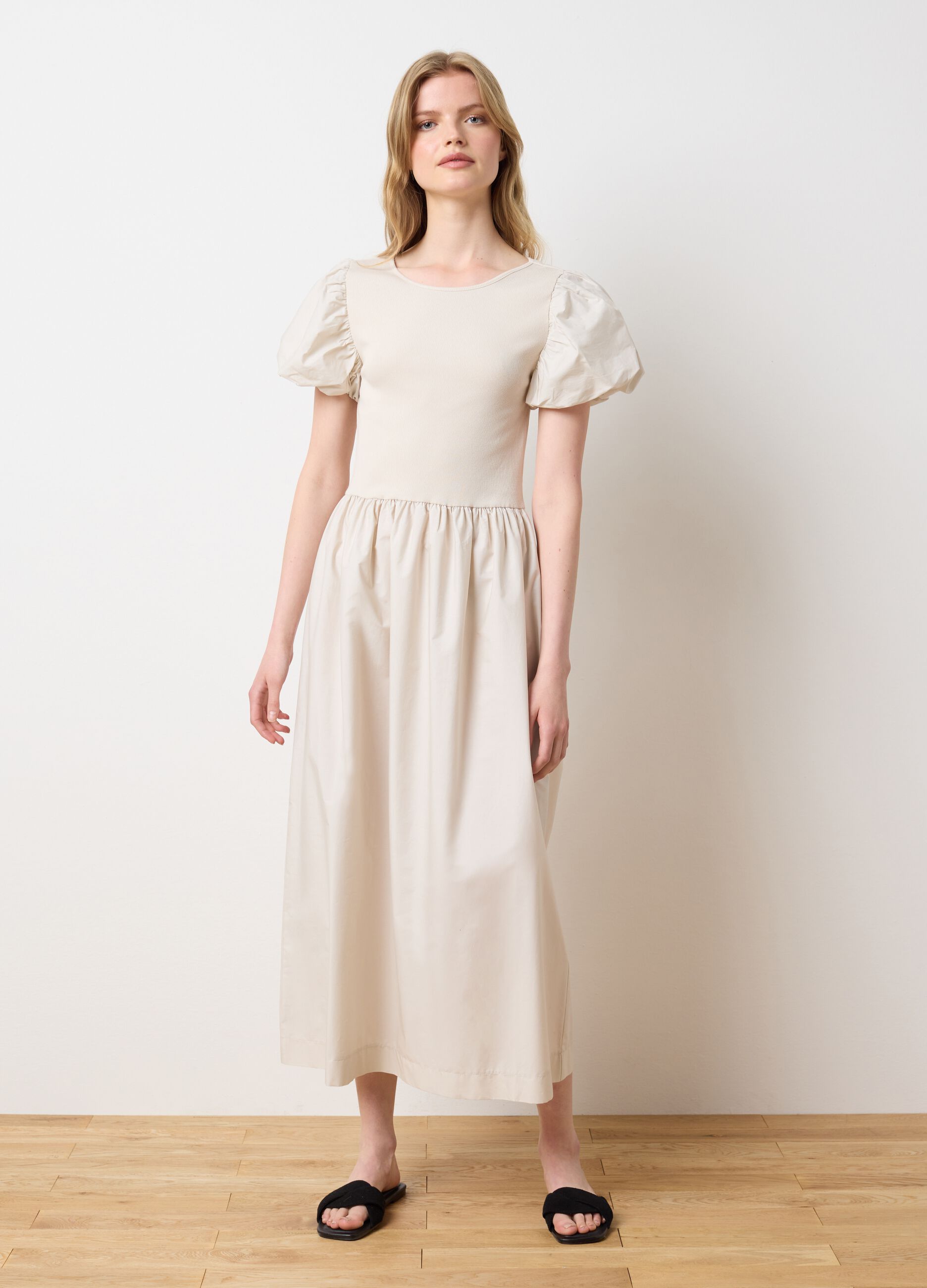 Abito lungo da donna in puro cotone beige regular fit
