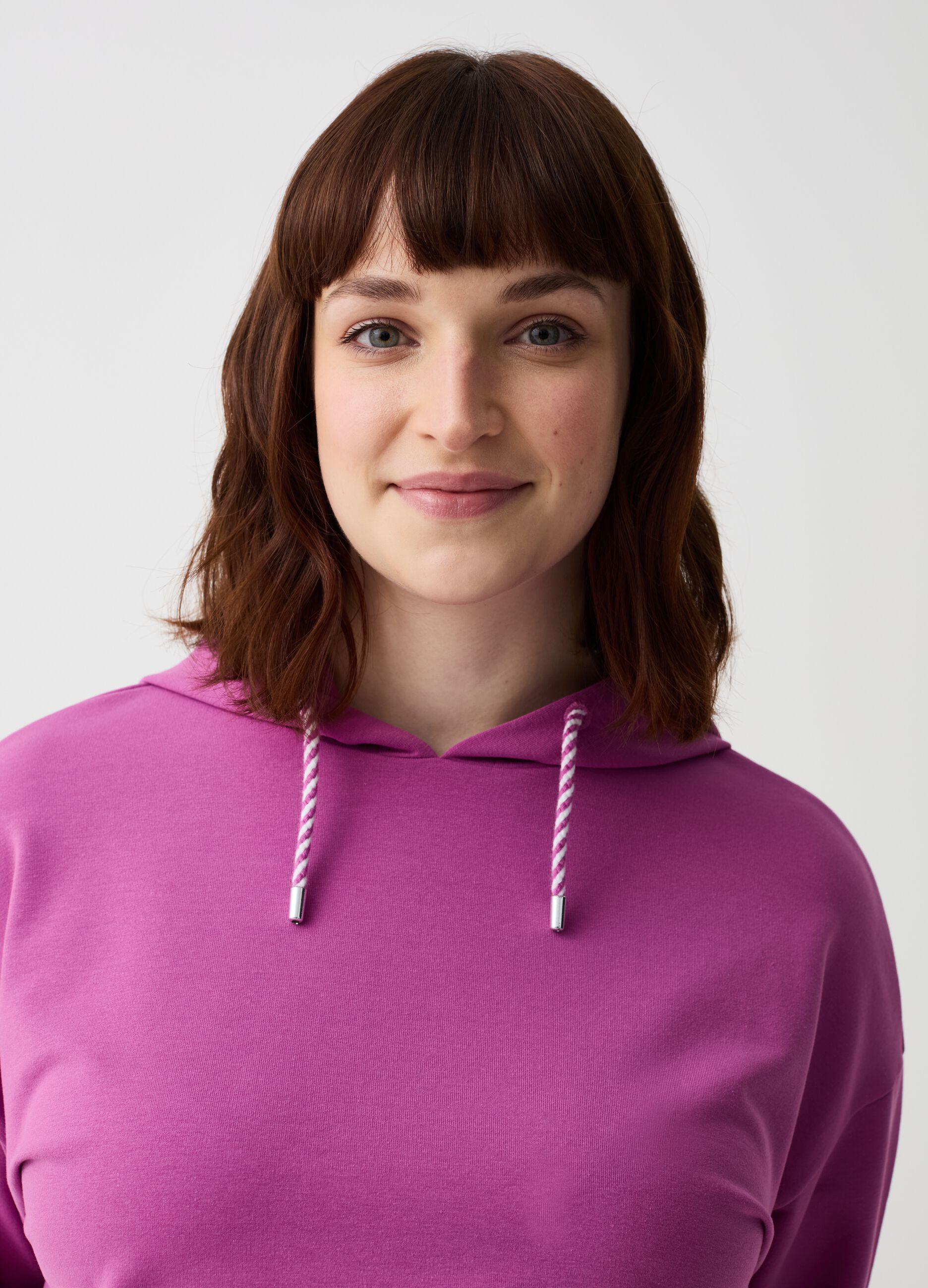 Curvy sweatshirt with hood and drawstring