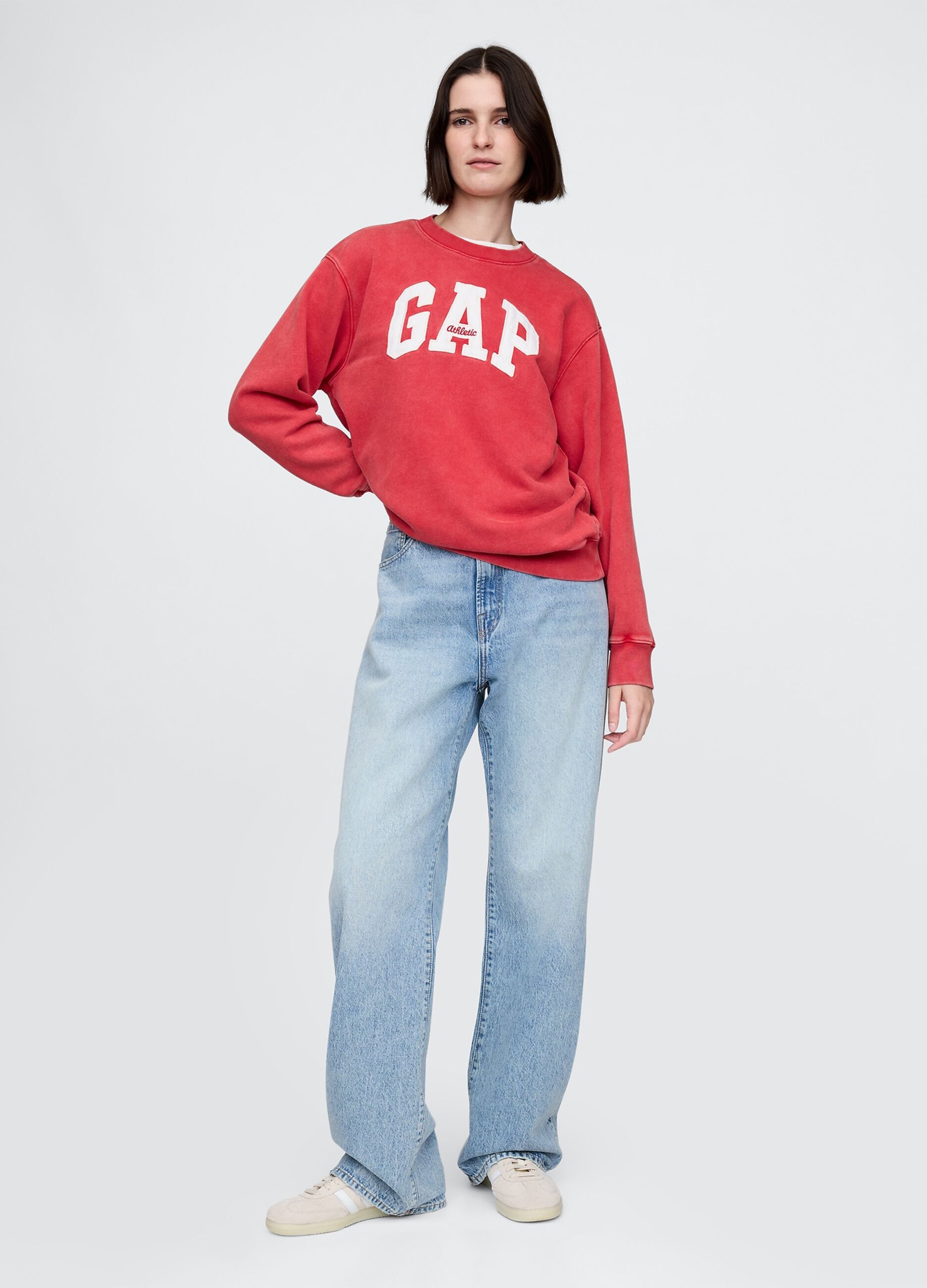 Red sweatshirt with Gap logo