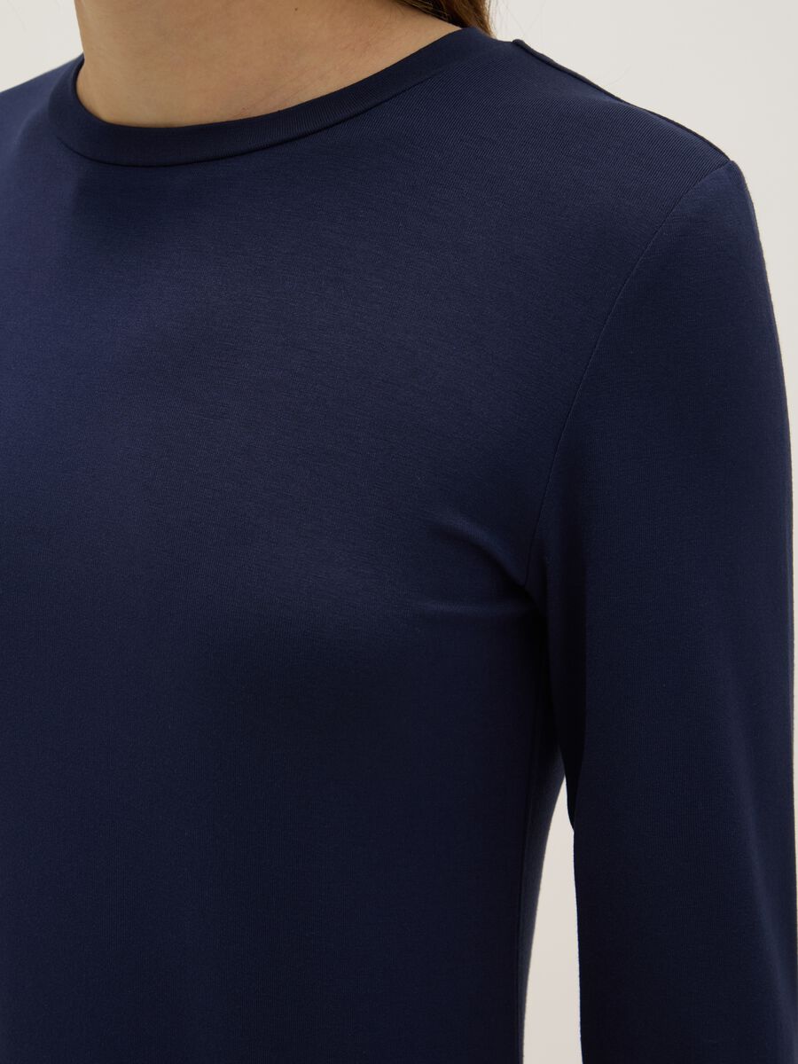 Blue stretchy viscose regular fit t-shirt_3