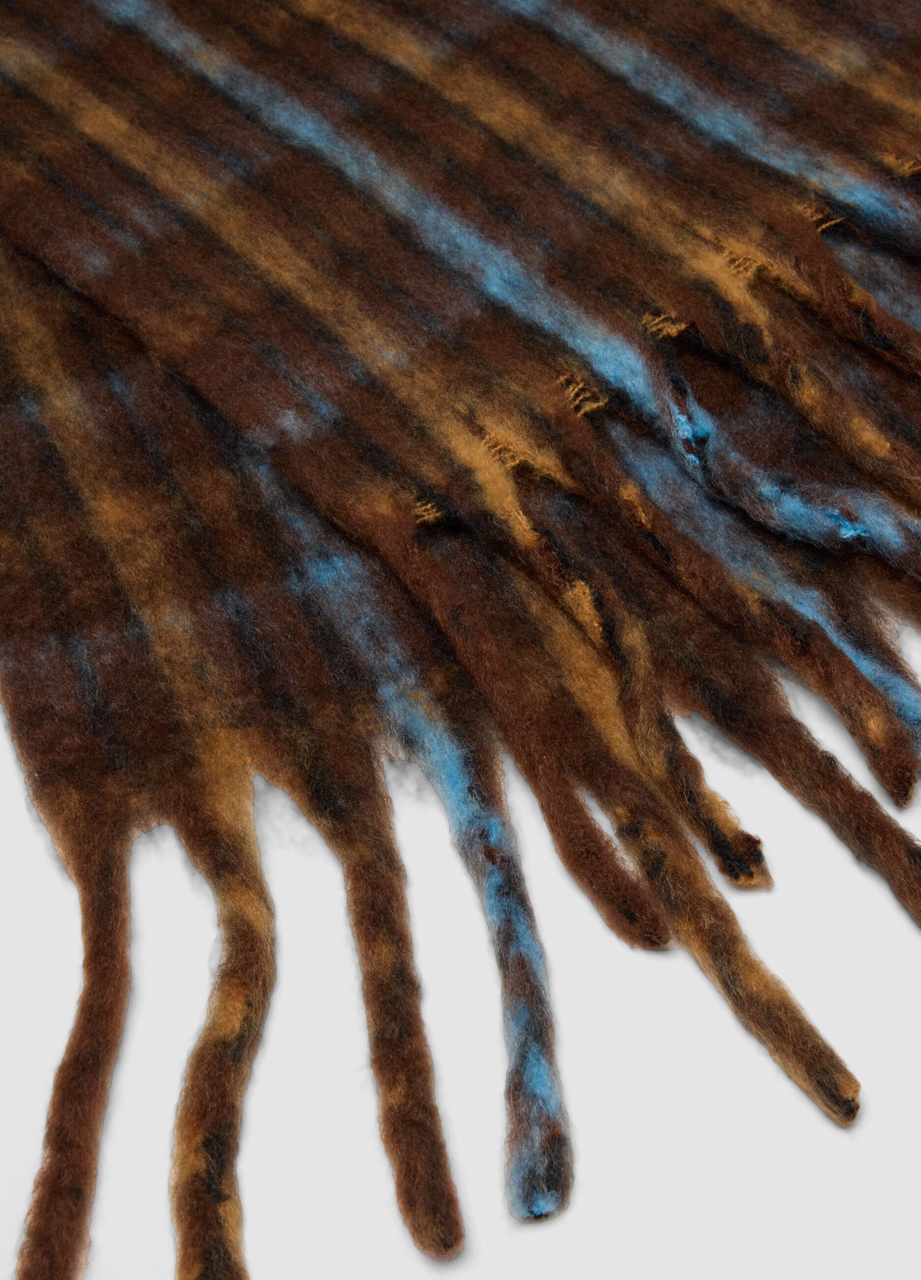 Brown checked scarf with fringes