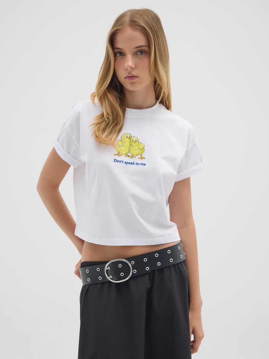 White pure cotton regular fit t-shirt with chicks_0