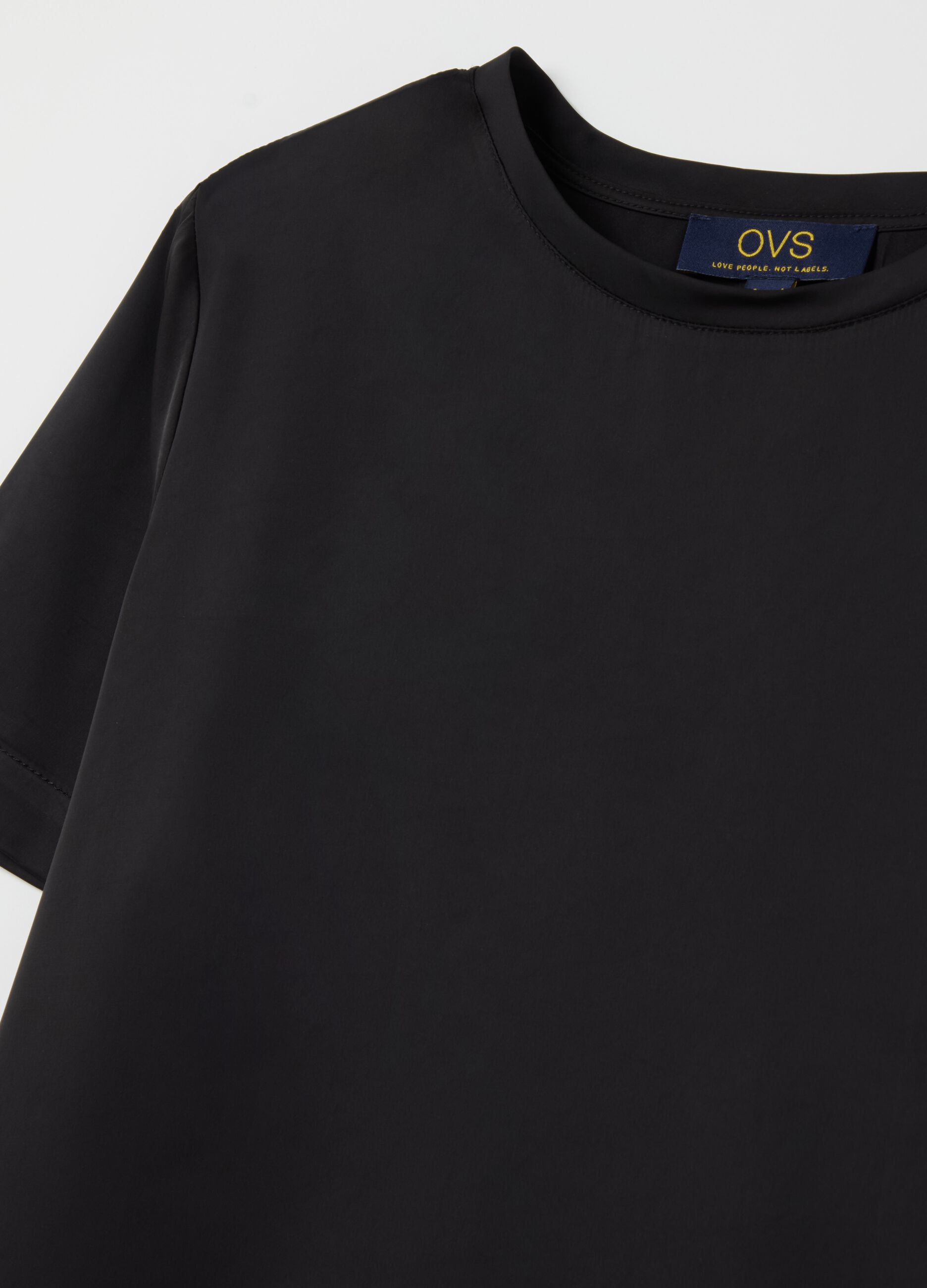 Short-sleeved blouse in satin